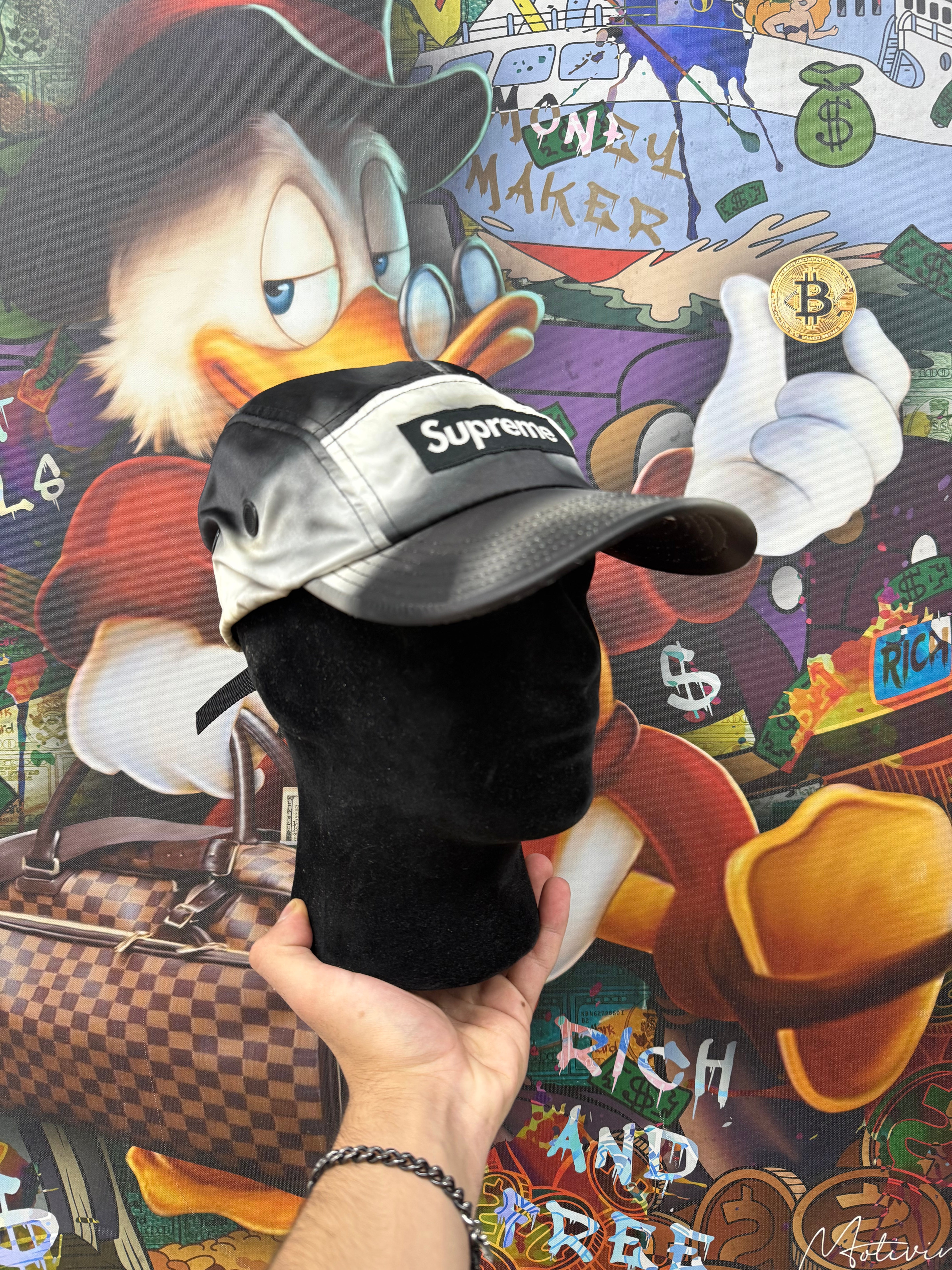 Supreme White Black Shadow Hat