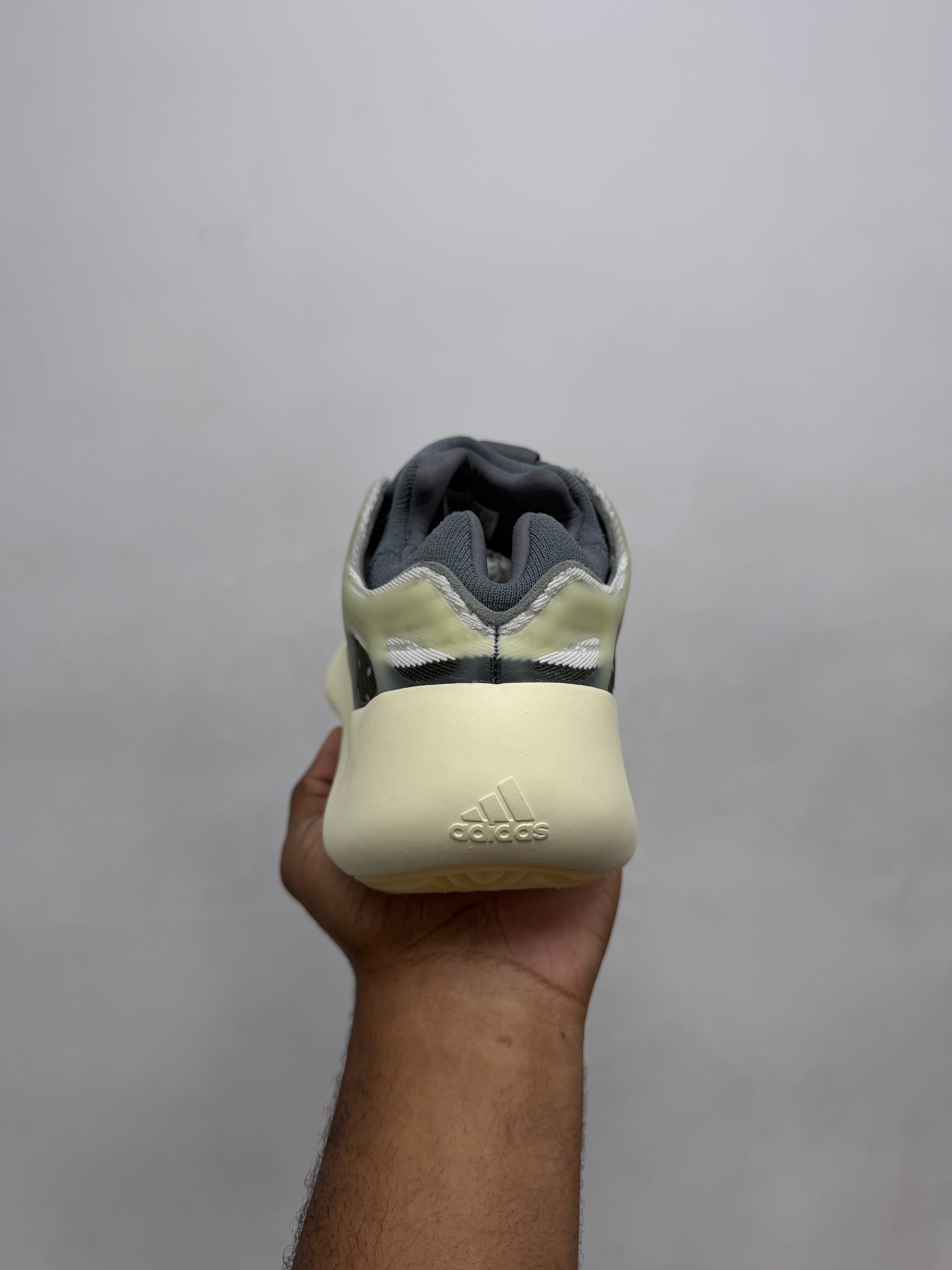YZY 700 V3 Fade Salt Sneakers