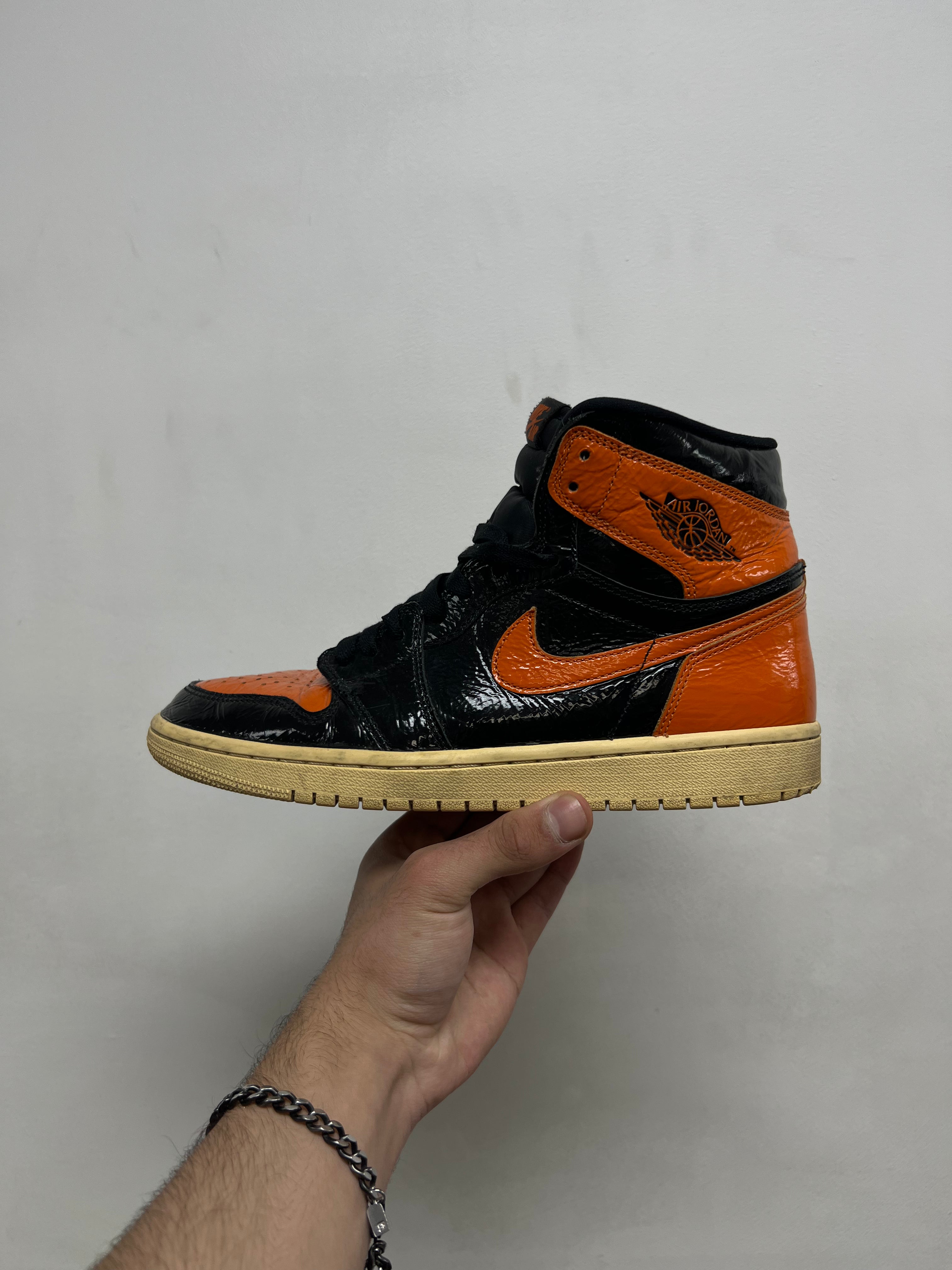 Jordan 1 Shattered Backboard 3.0 Sneakers