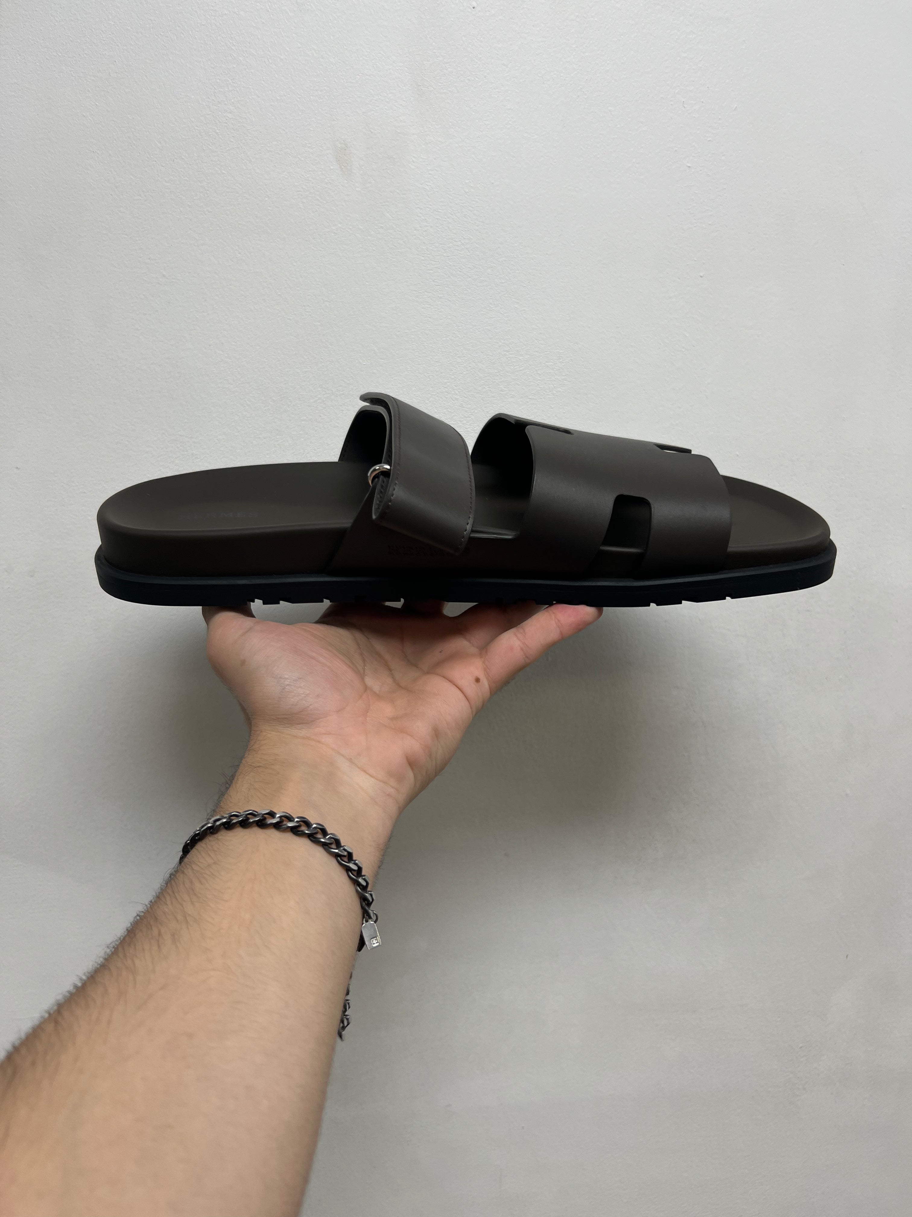Hermes Brown Cyphre Slides