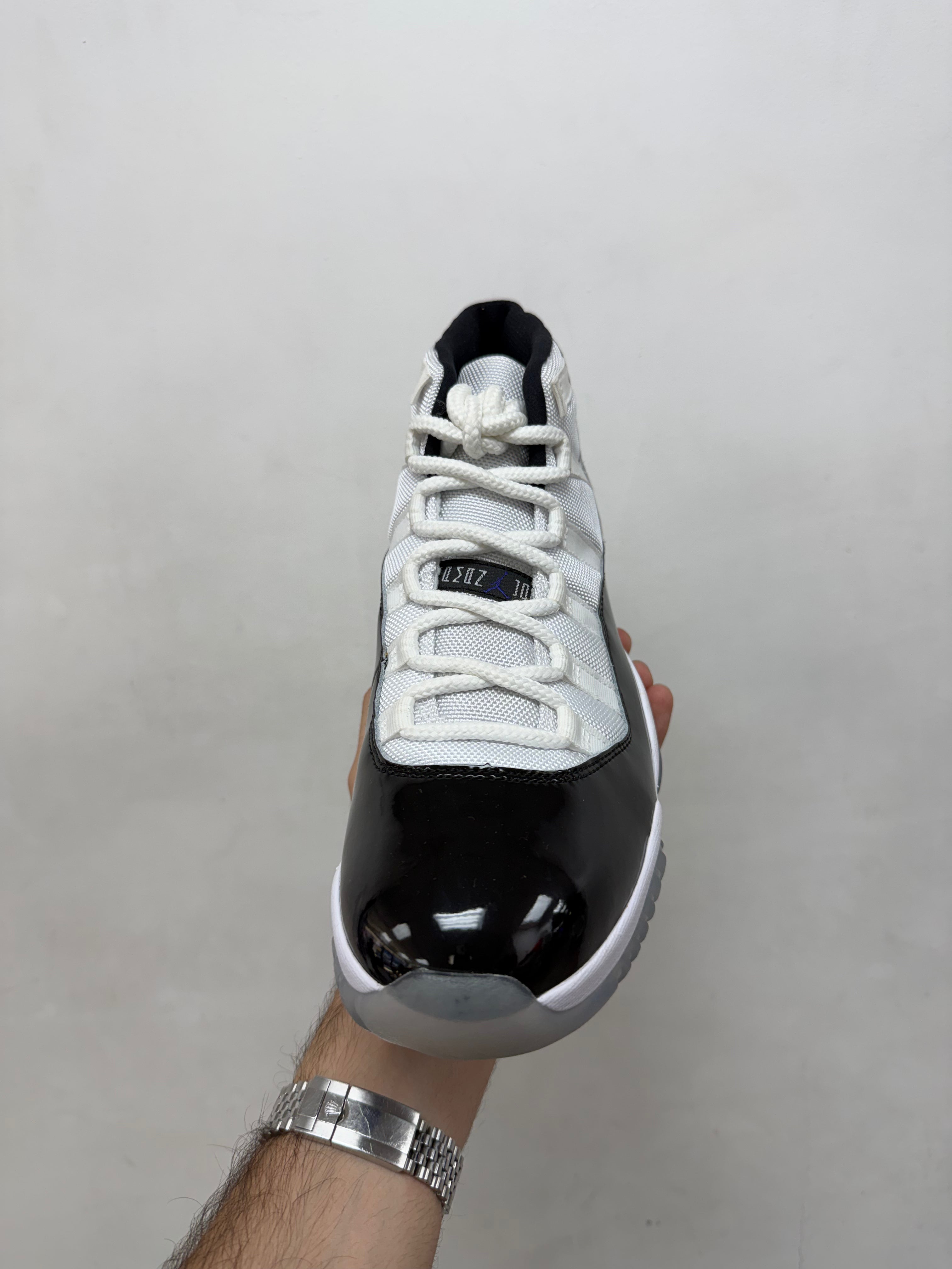 Jordan 11 Concord Sneakers