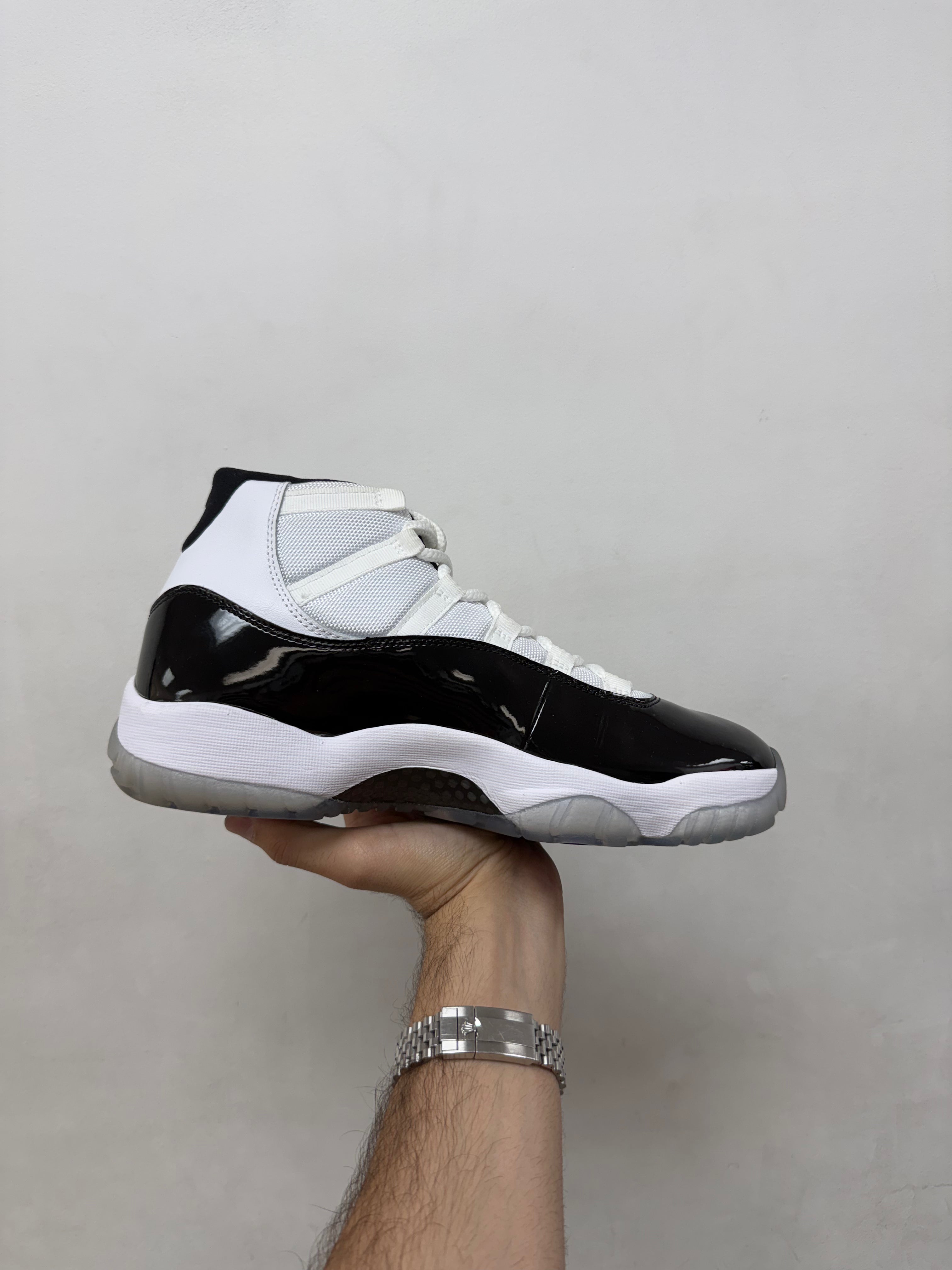 Jordan 11 Concord Sneakers