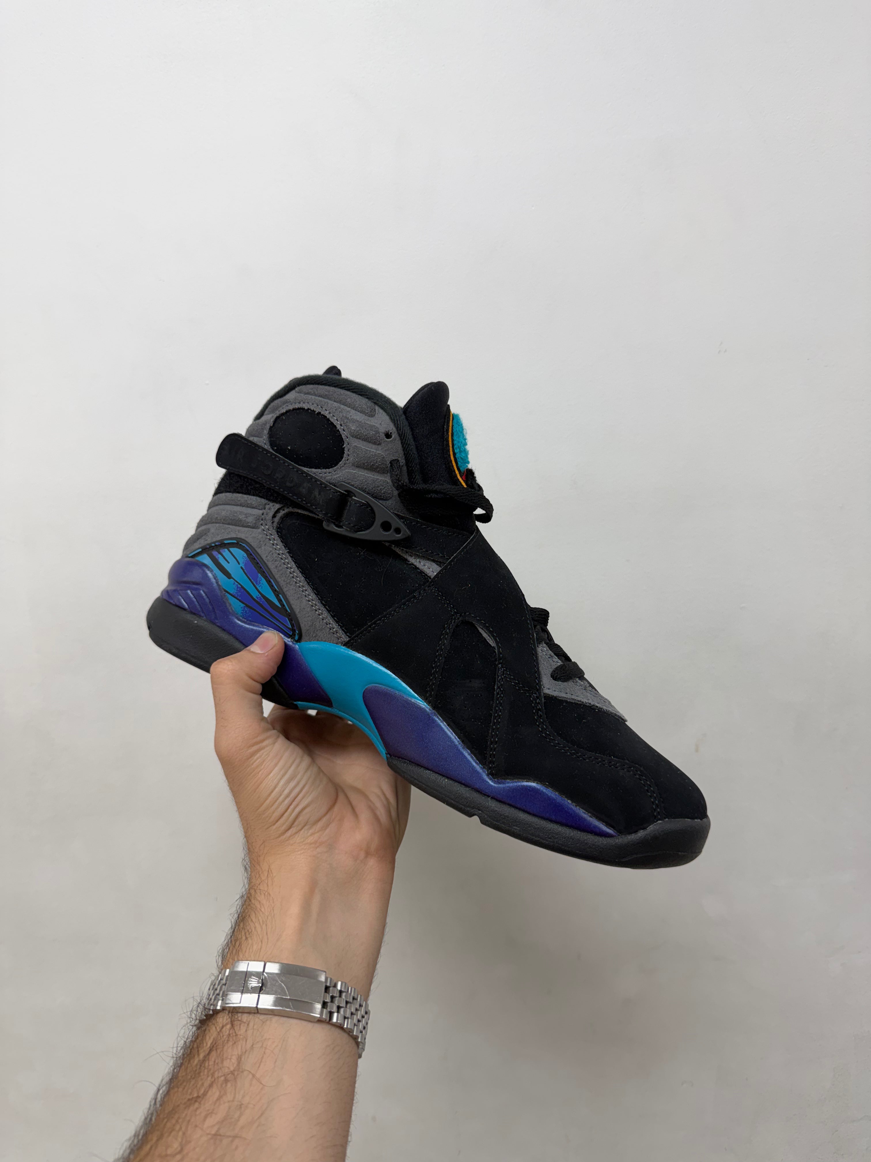 Jordan 8 Aqua Sneakers