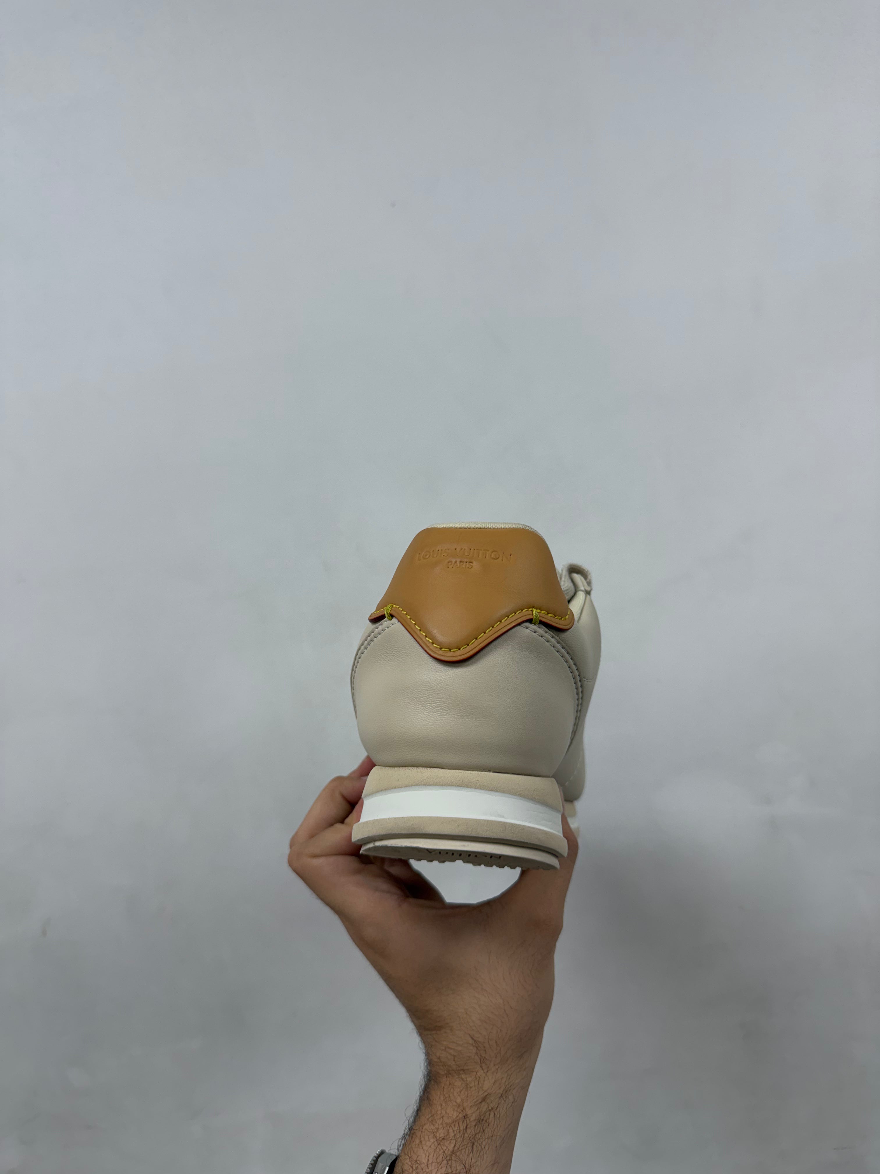 Louis Vuitton Tan Buttersoft Sneakers