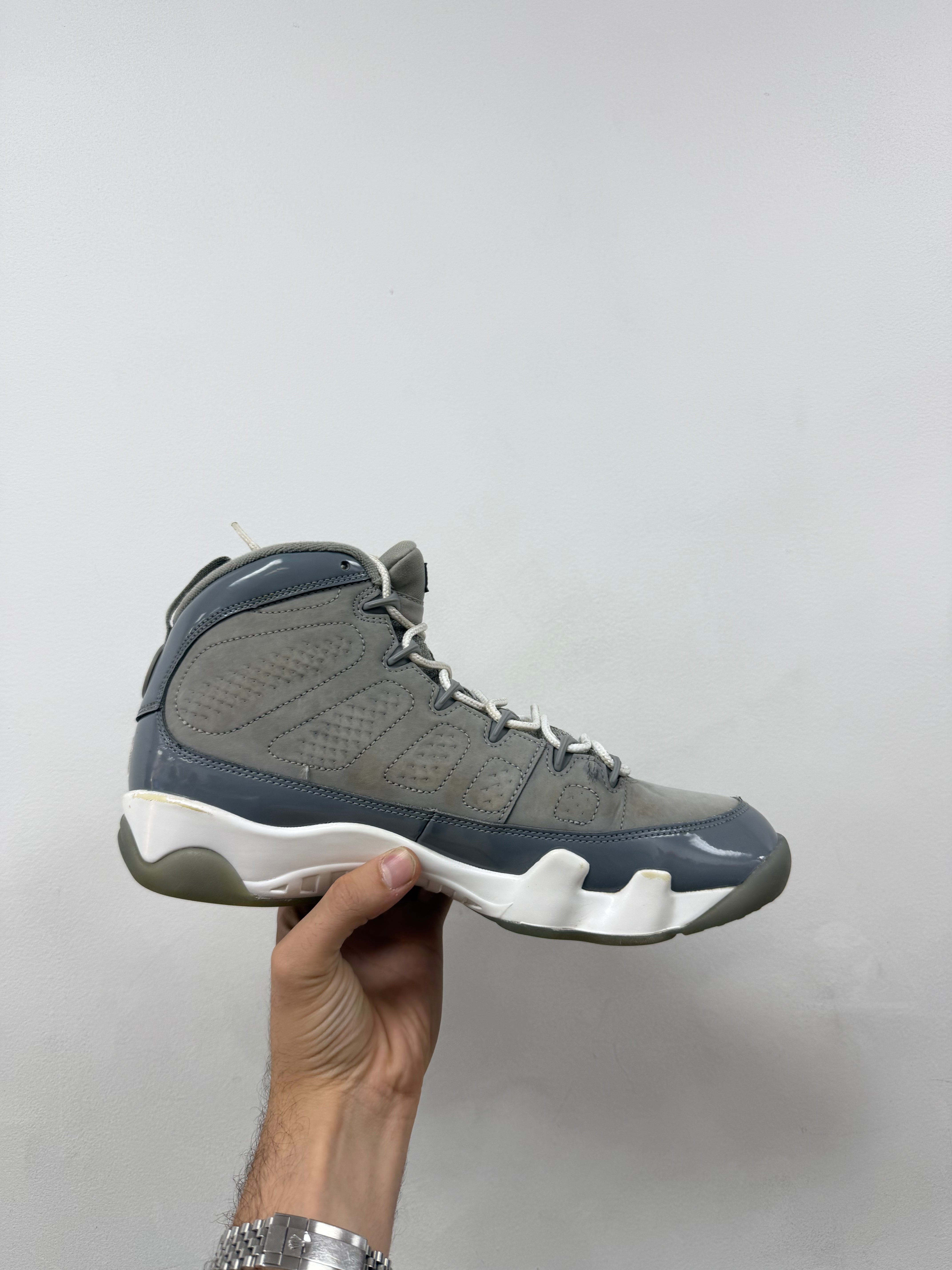 Jordan 9 Cool Grey Sneakers
