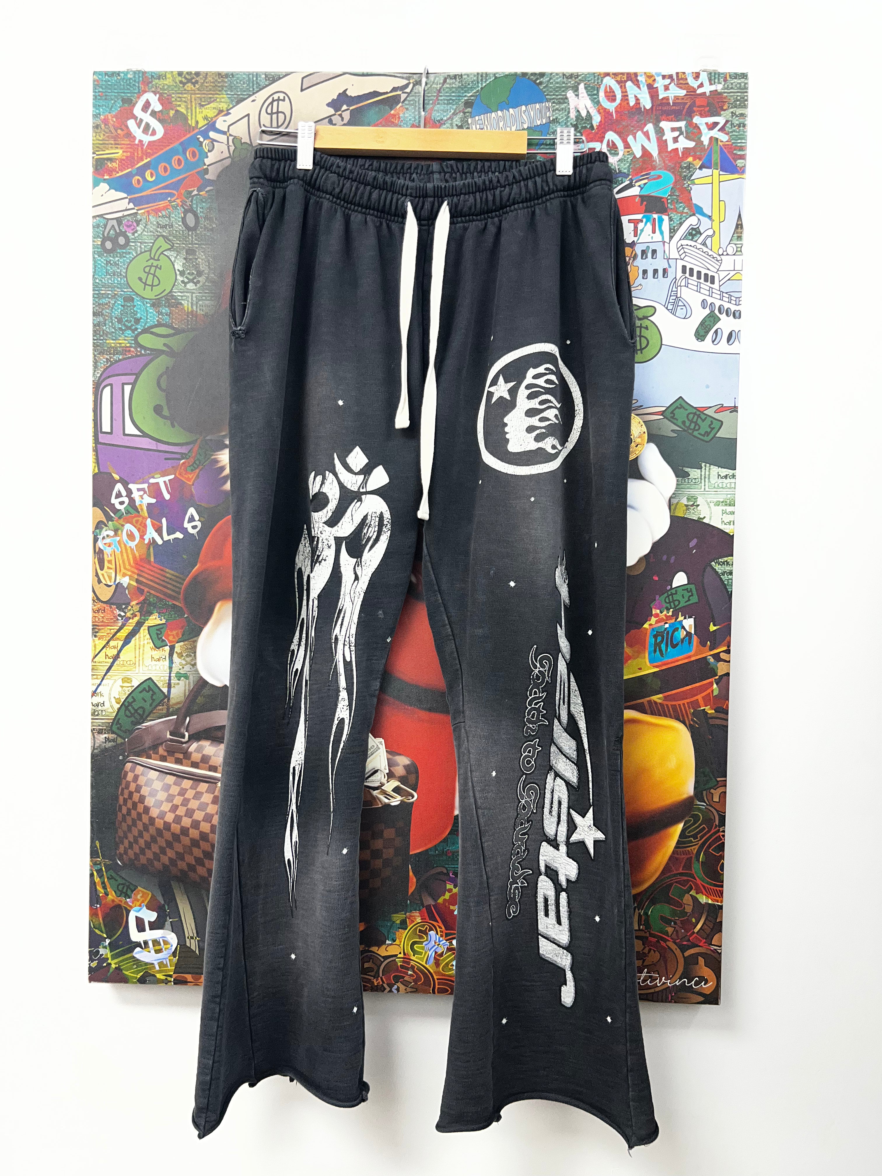 Hellstar Black Racer Sweats
