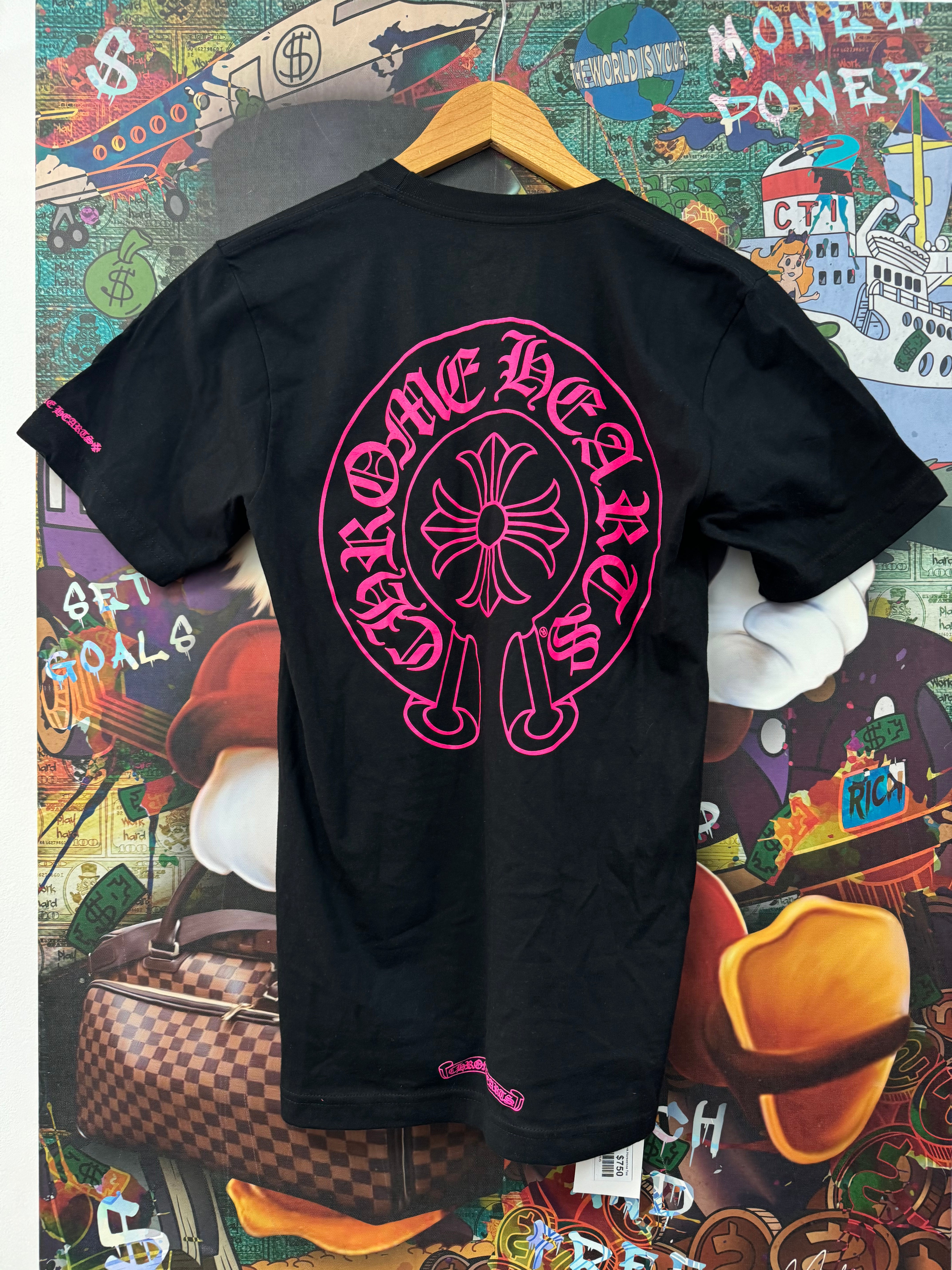 Chrome Hearts Black Pink Horseshoe Tee
