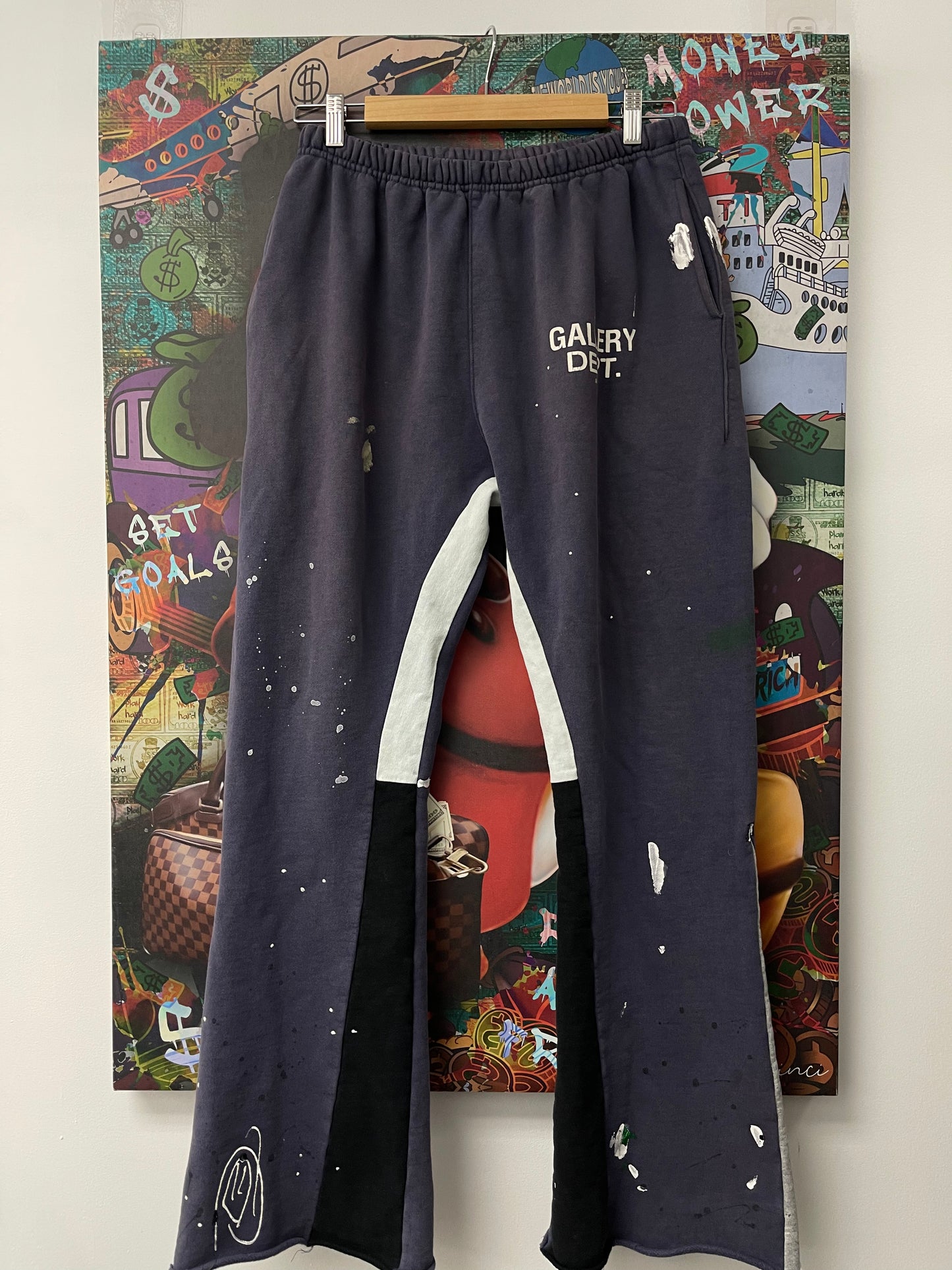 Gallery Dept Navy Paint Splatter Flares Used