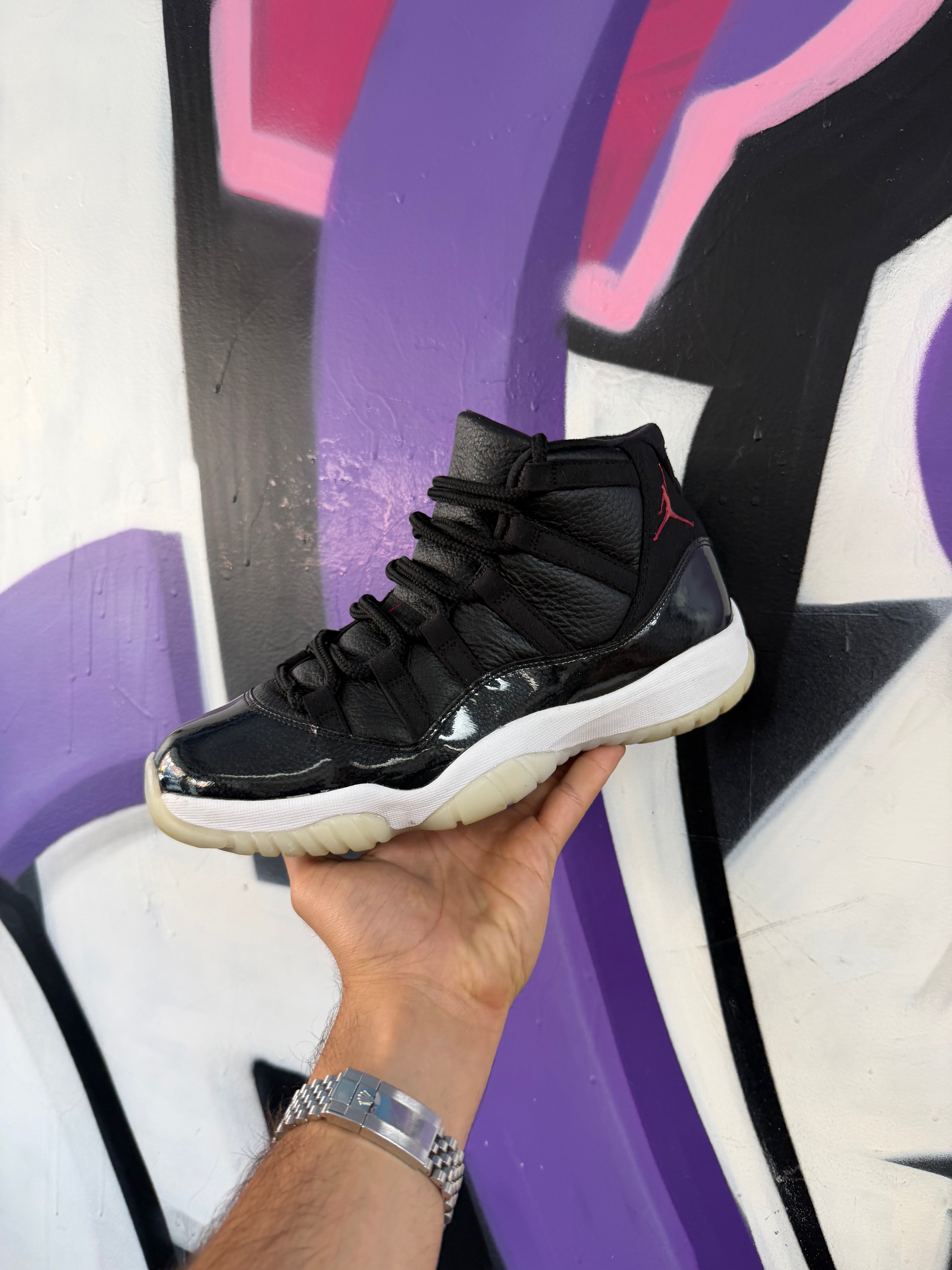 Jordan 11 72-10 Sneakers
