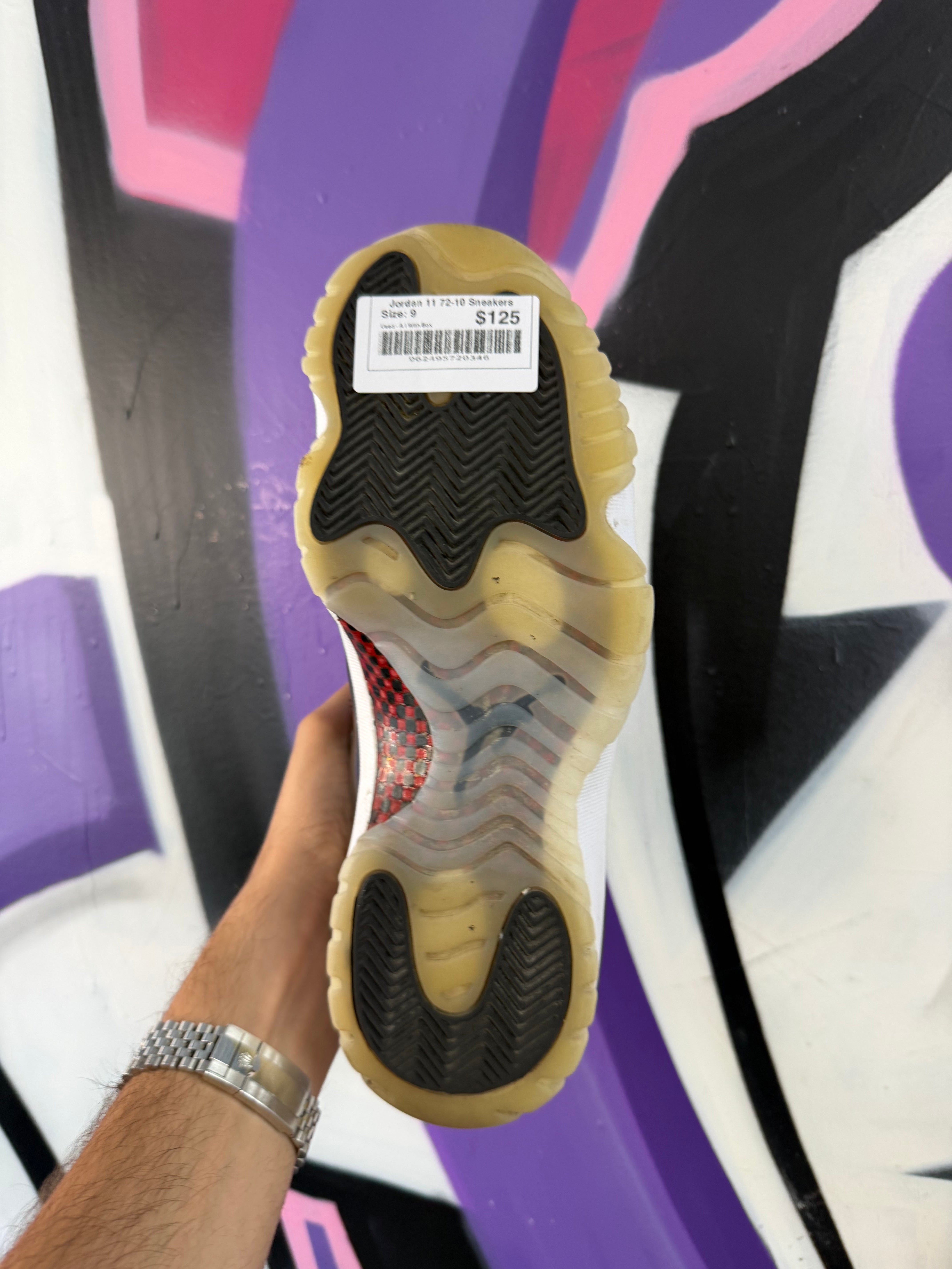 Jordan 11 72-10 Sneakers