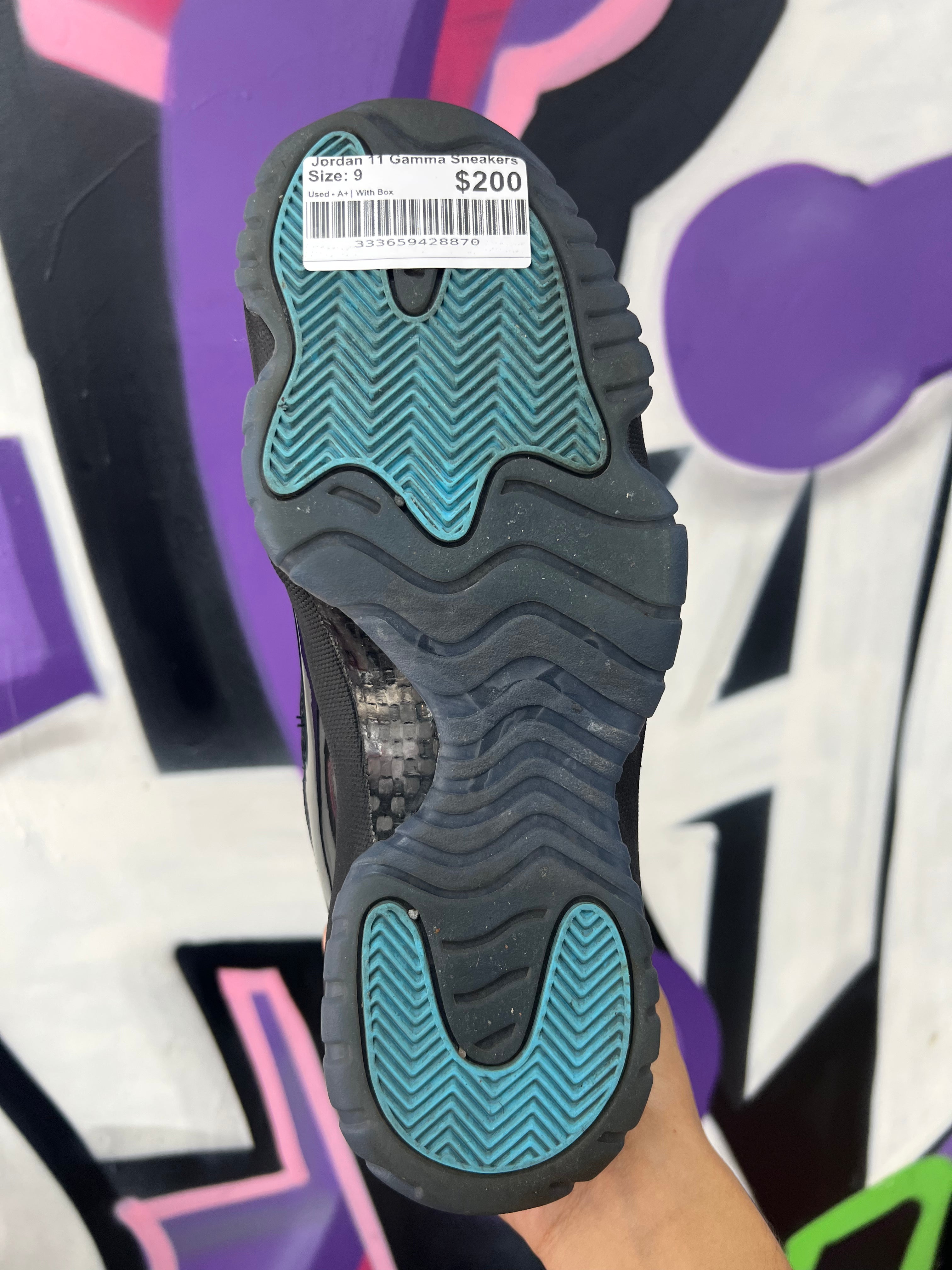 Jordan 11 Gamma Sneakers