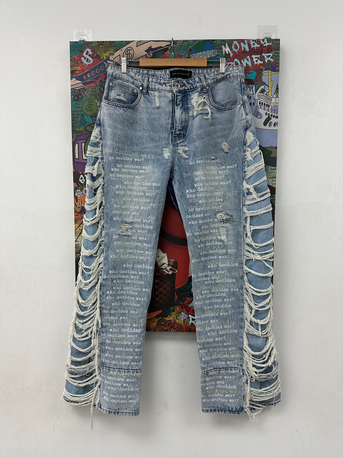 WDW Light Wash Ultra Flare Scripture Denim New 36 With Tags