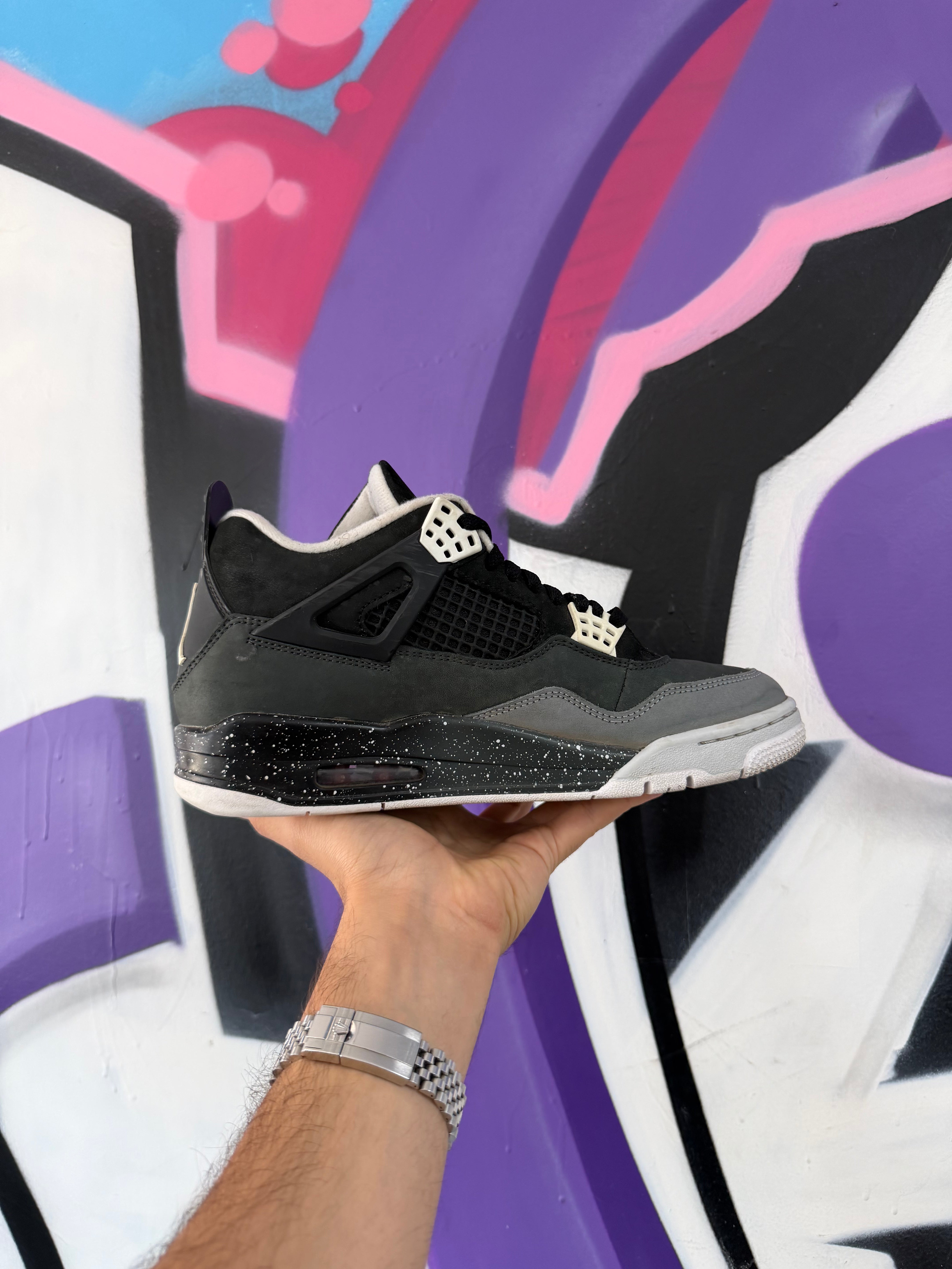 Jordan 4 Fear Sneakers