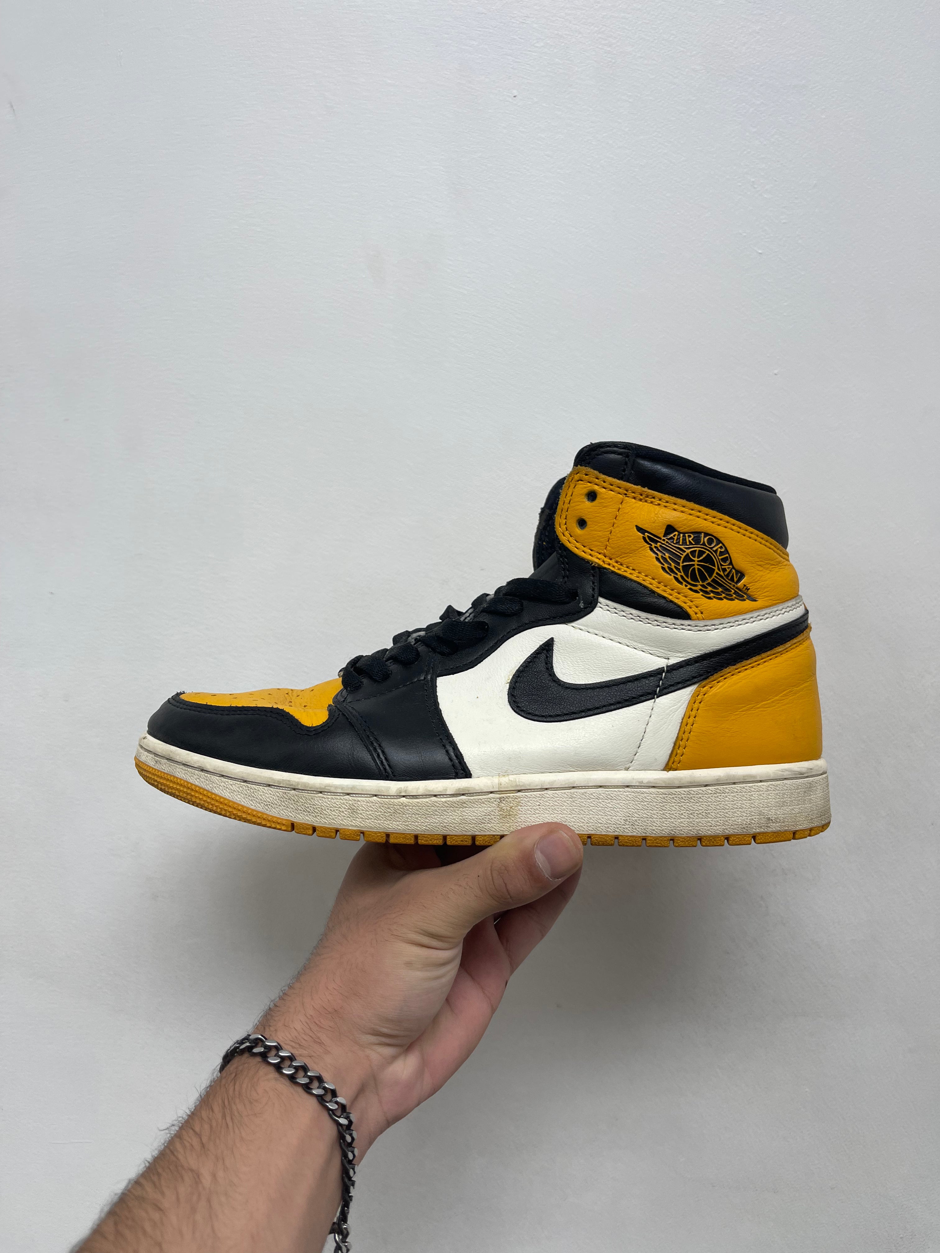 Jordan 1 Taxi Toe Sneakers