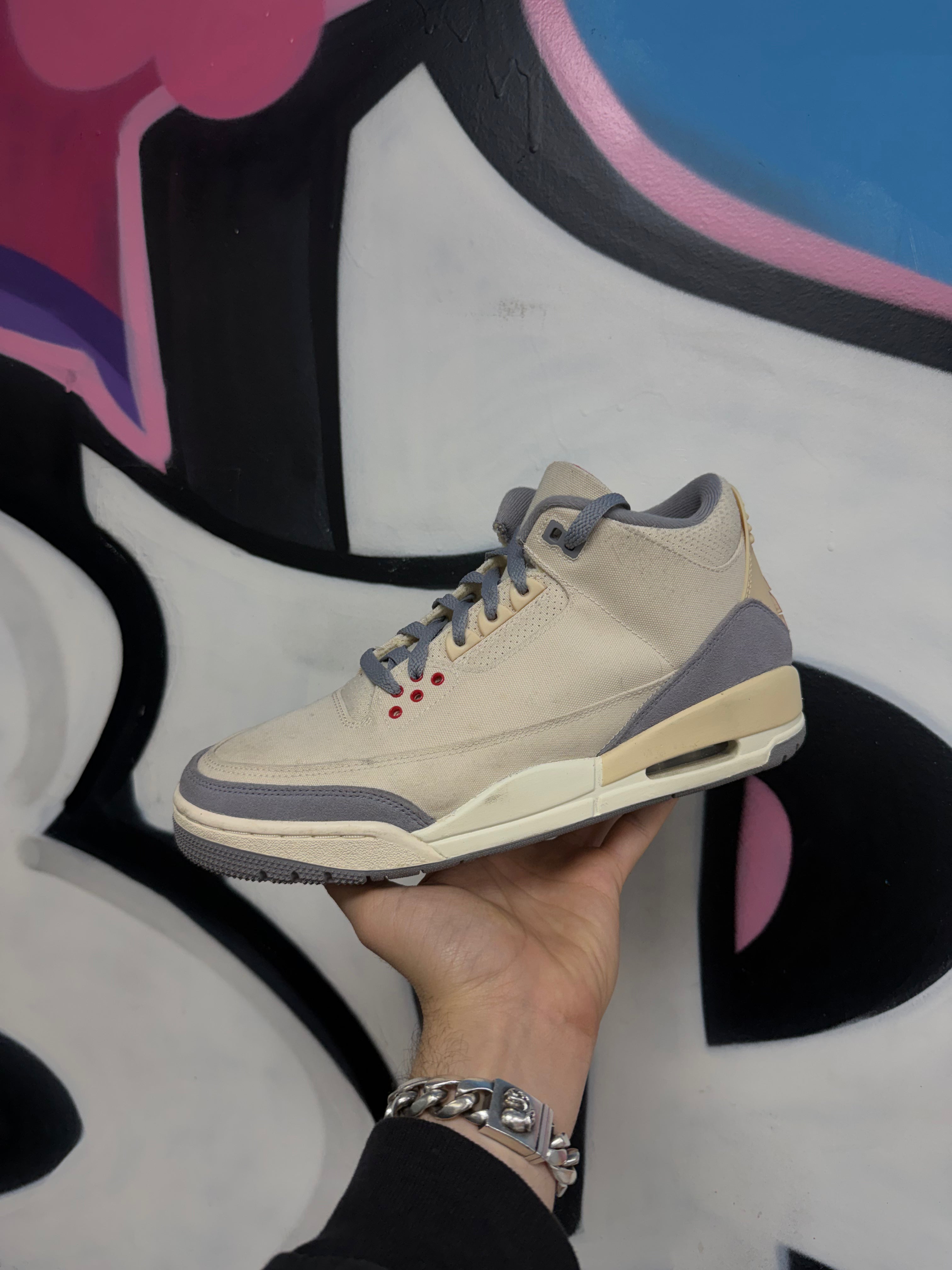 Jordan 3 Muslin Sneakers