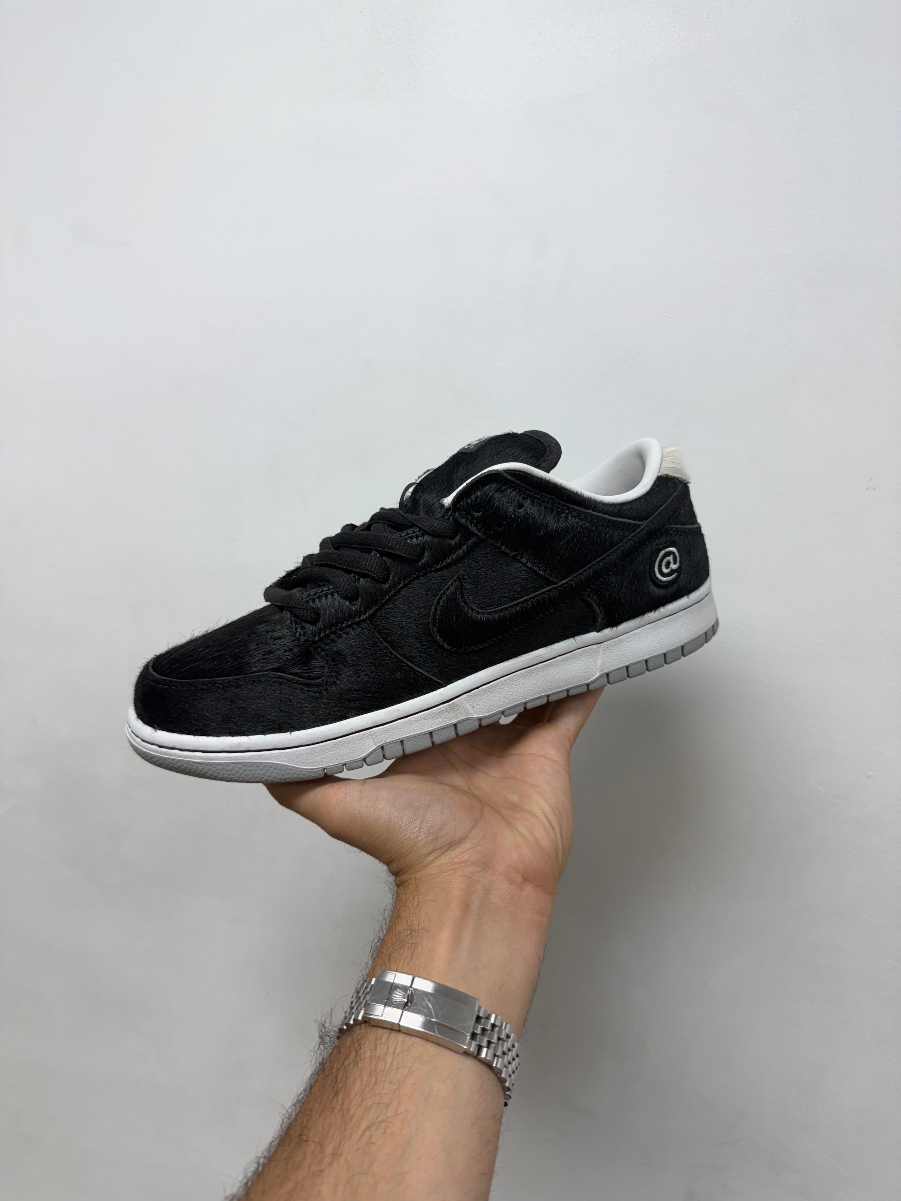 Nike SB Dunk Low Medicom Bearbrick Sneakers
