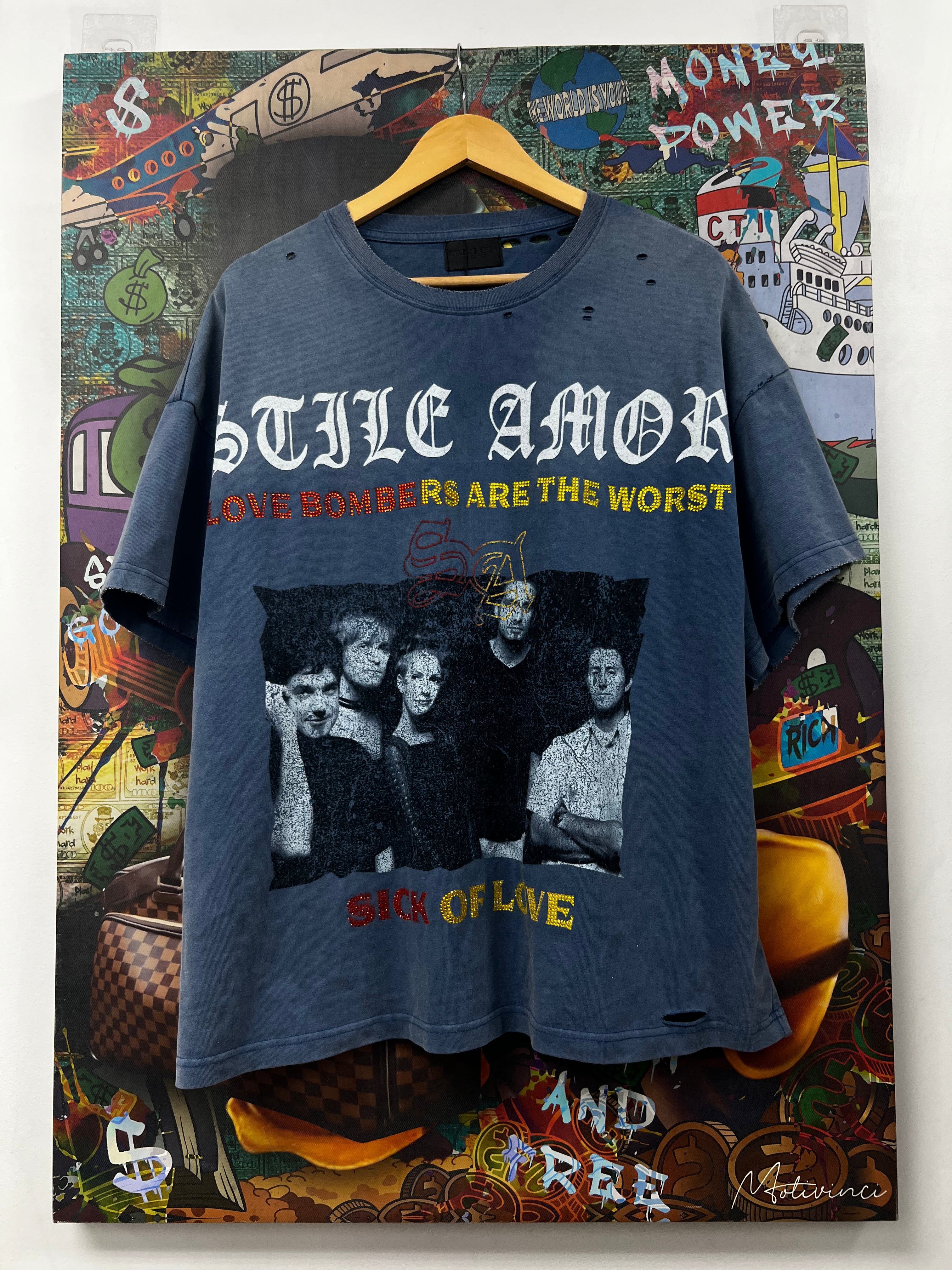 Stile De Amor Love Bomber Tee