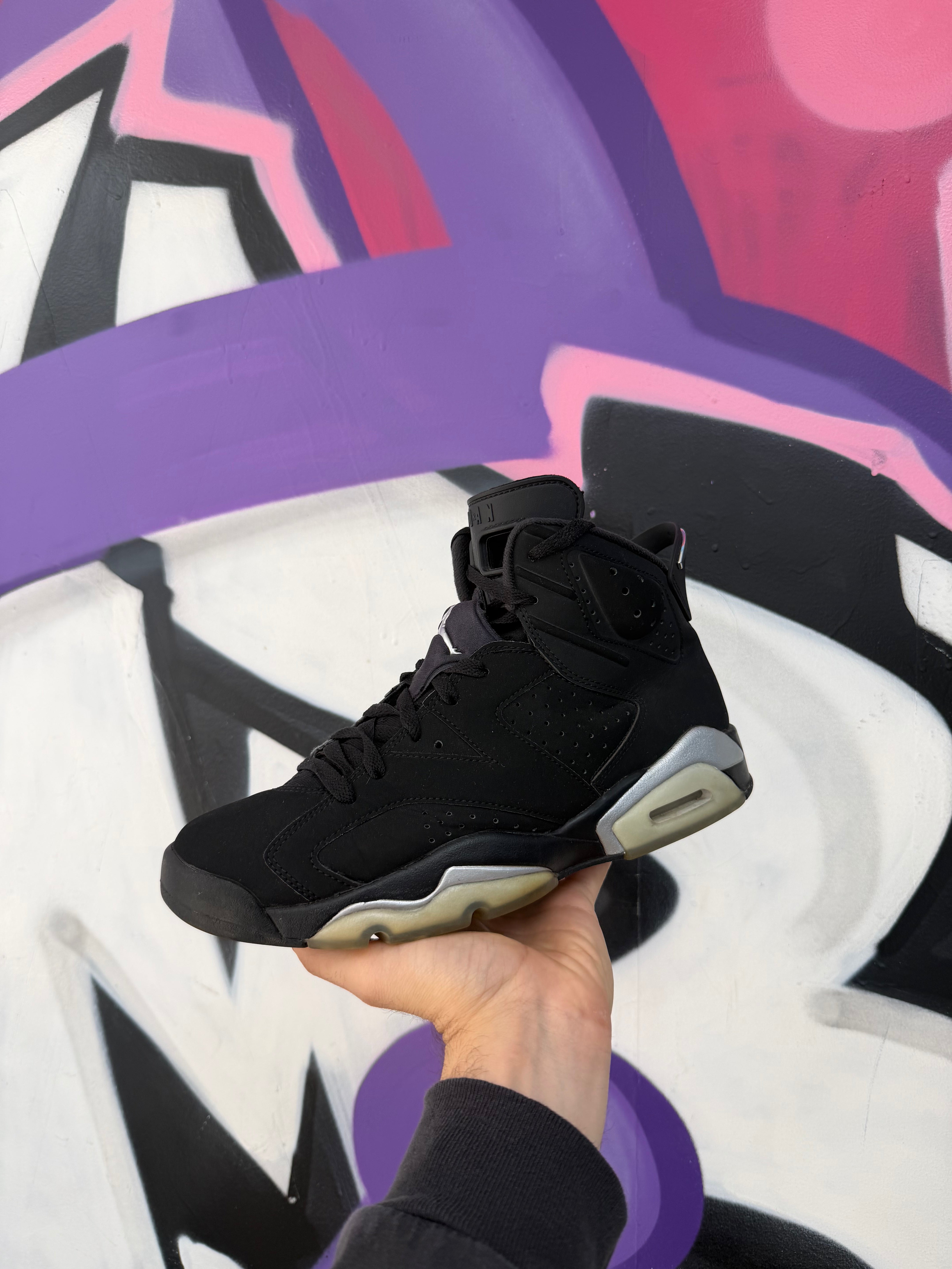 Jordan 6 Chrome Sneakers