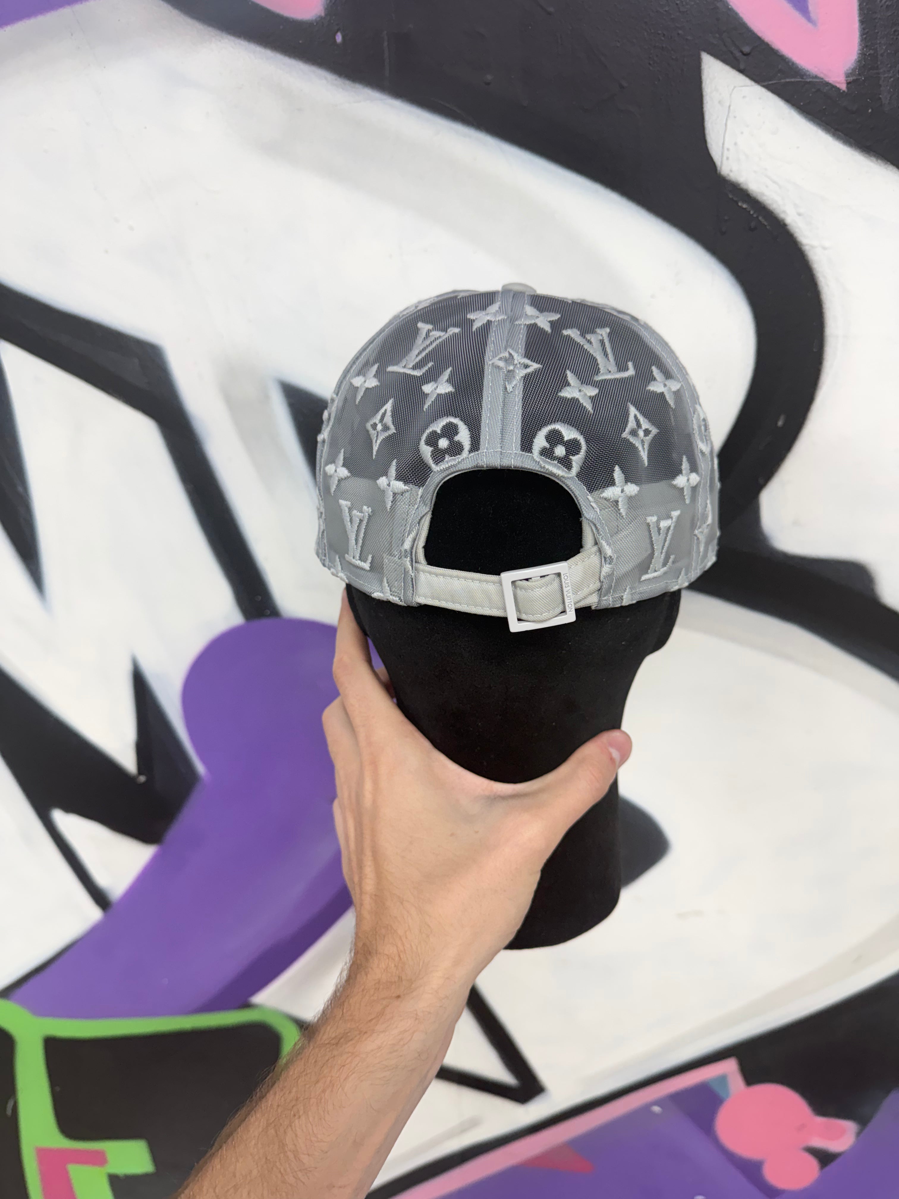 Louis Vuitton White Grey Lovers Hat