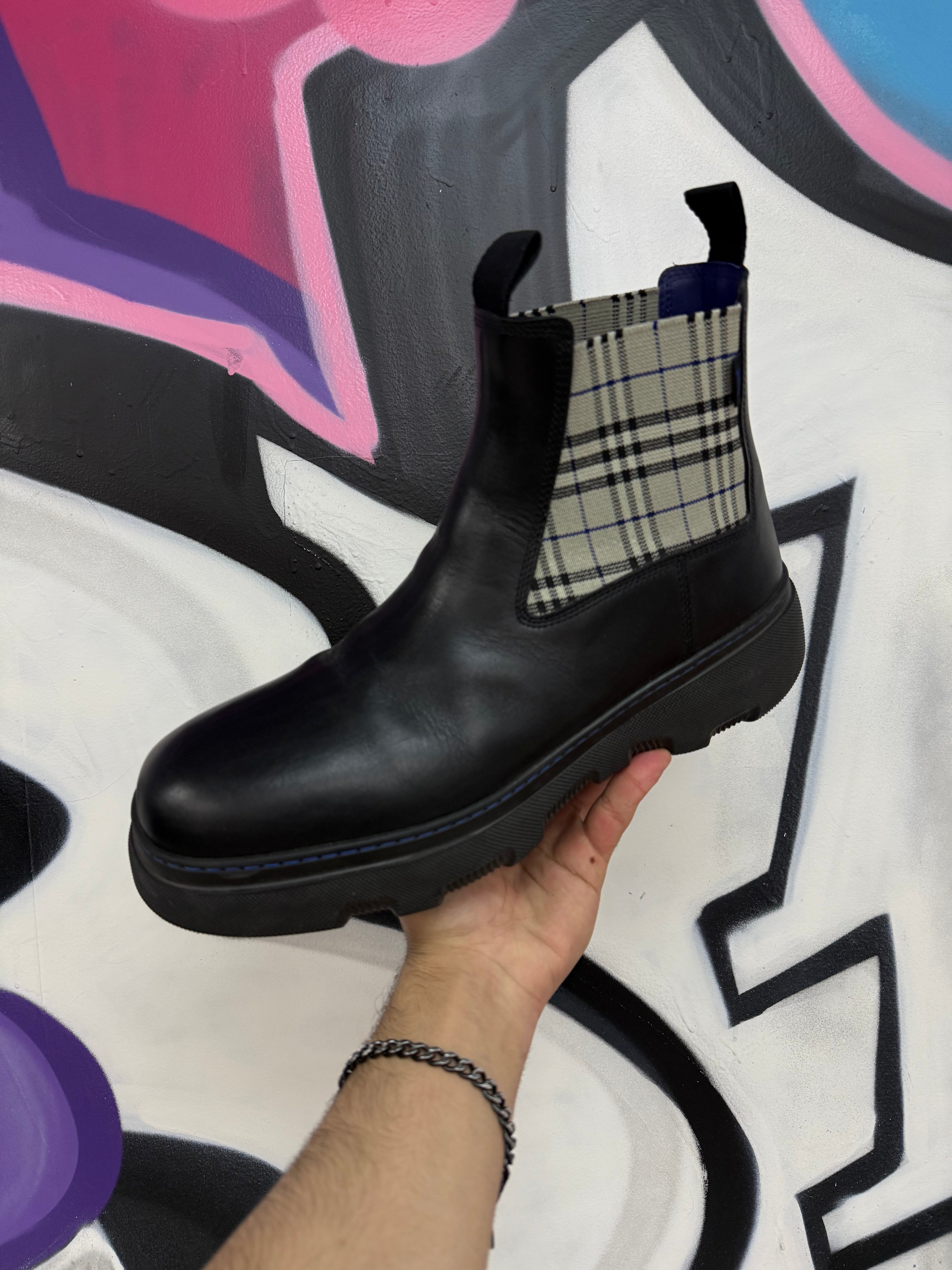 Burberry Black Chelsea Boots