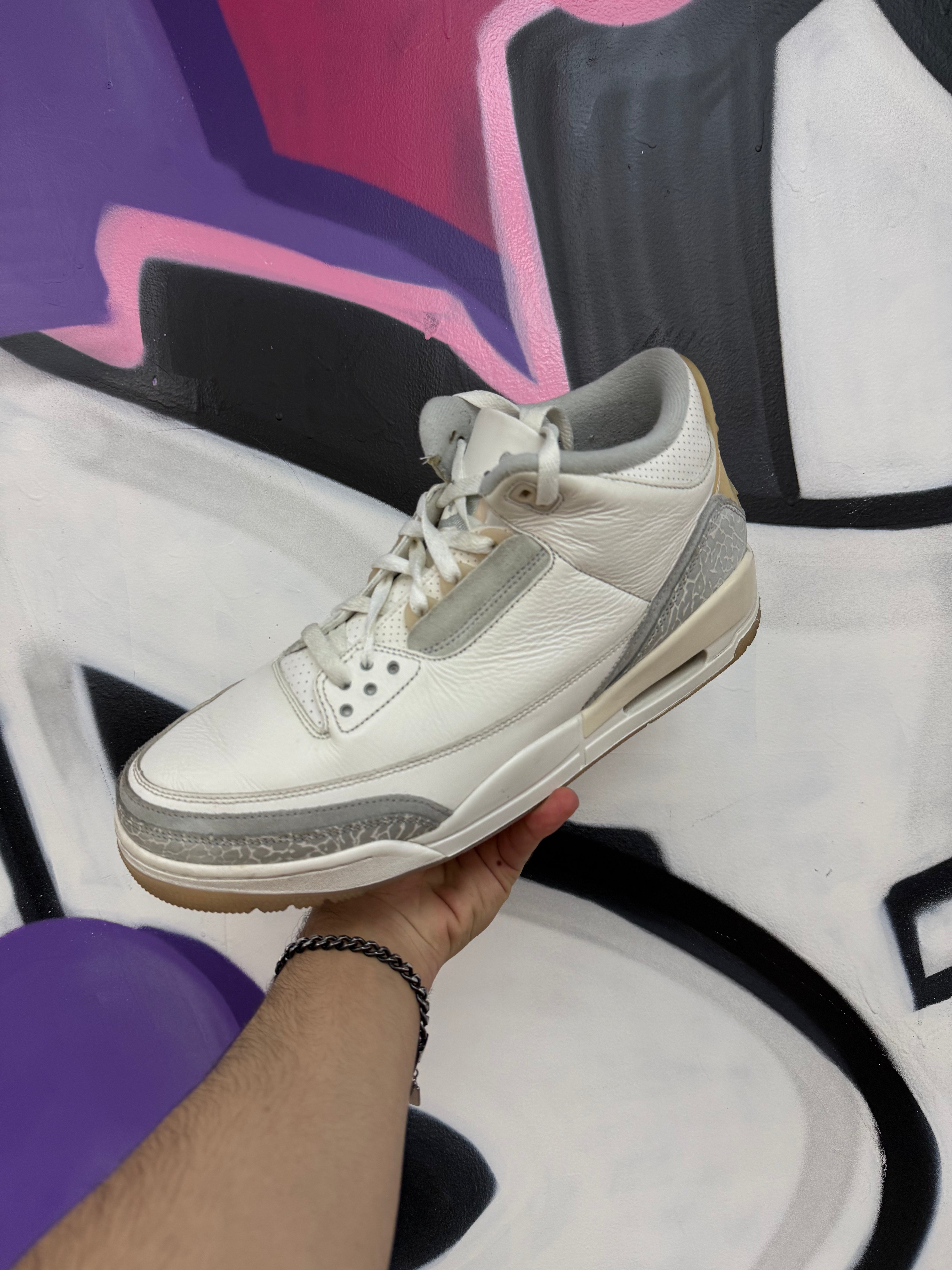 Jordan 3 Ivory Sneakers