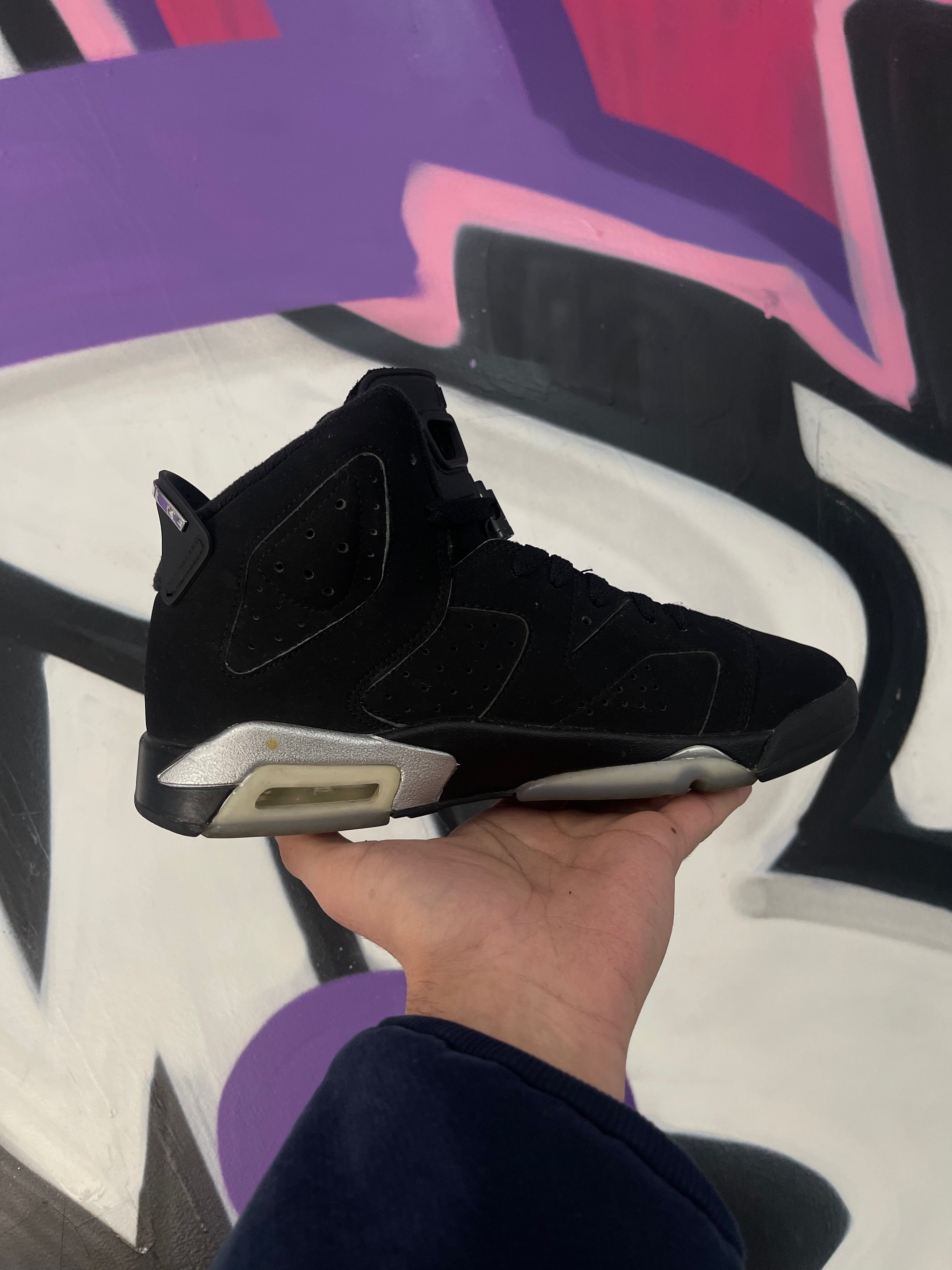 Jordan 6 Chrome Sneakers