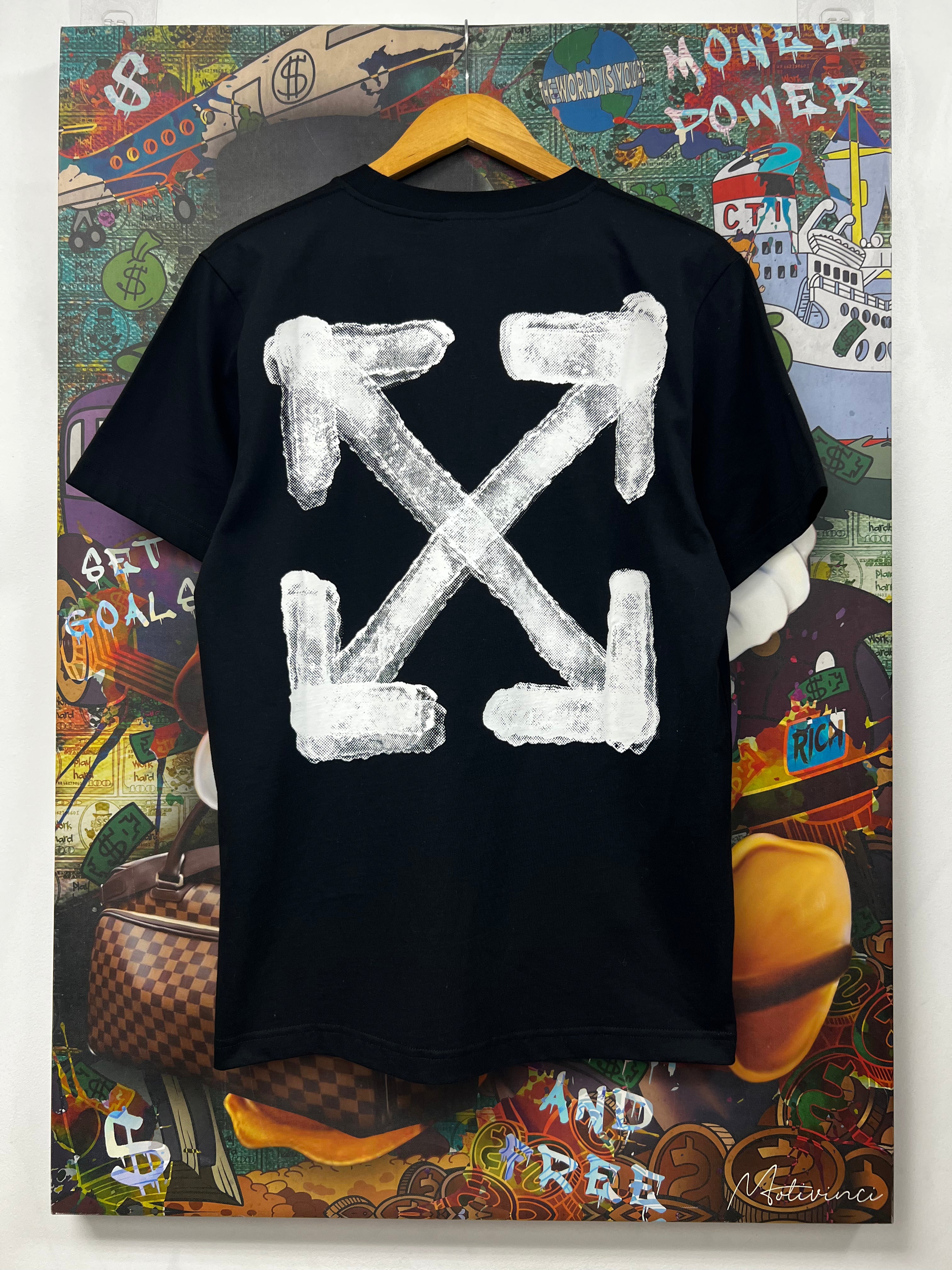 Off White Black Spray Arrows Tee