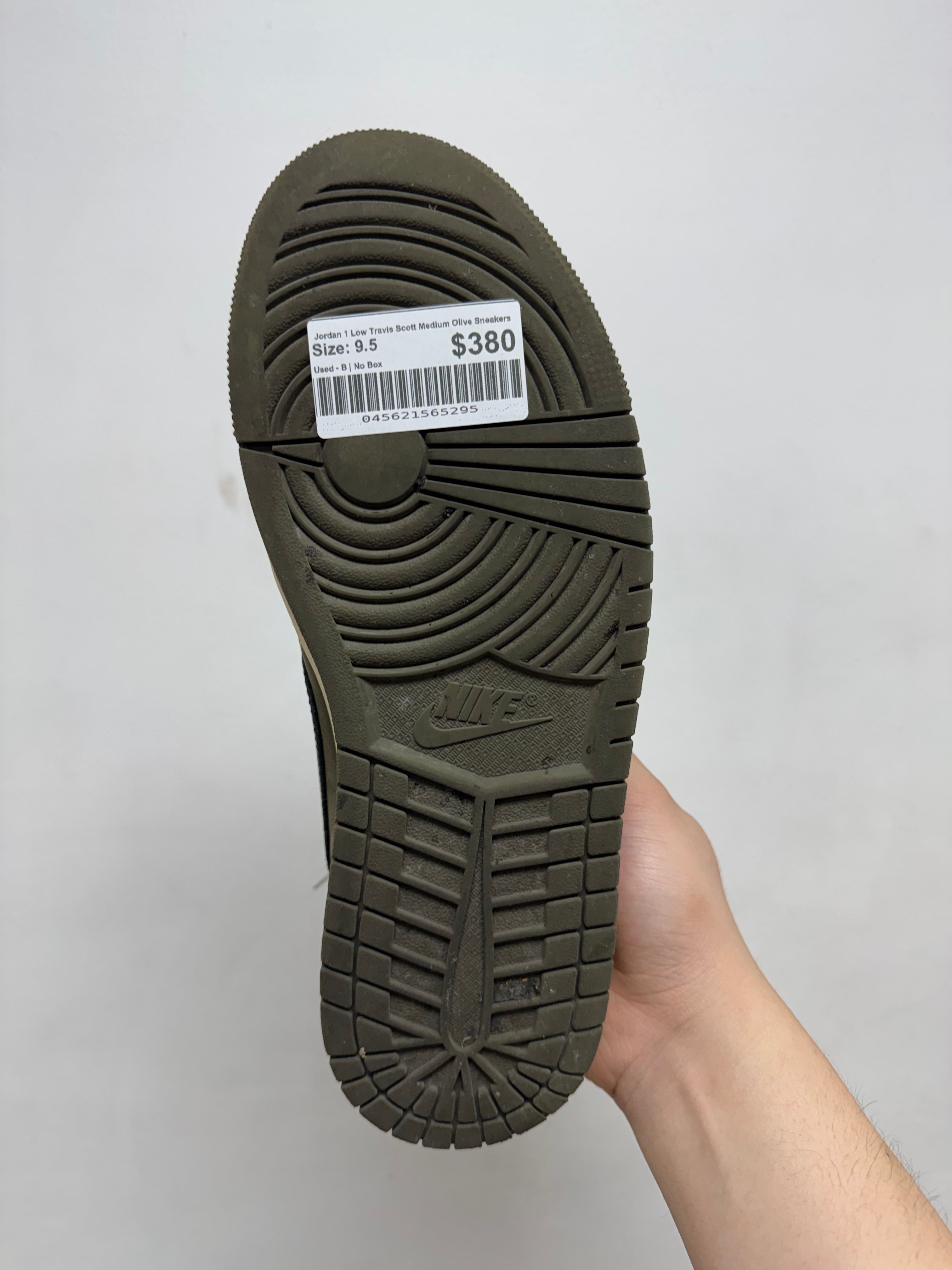 Jordan 1 Low Travis Scott Medium Olive Sneakers