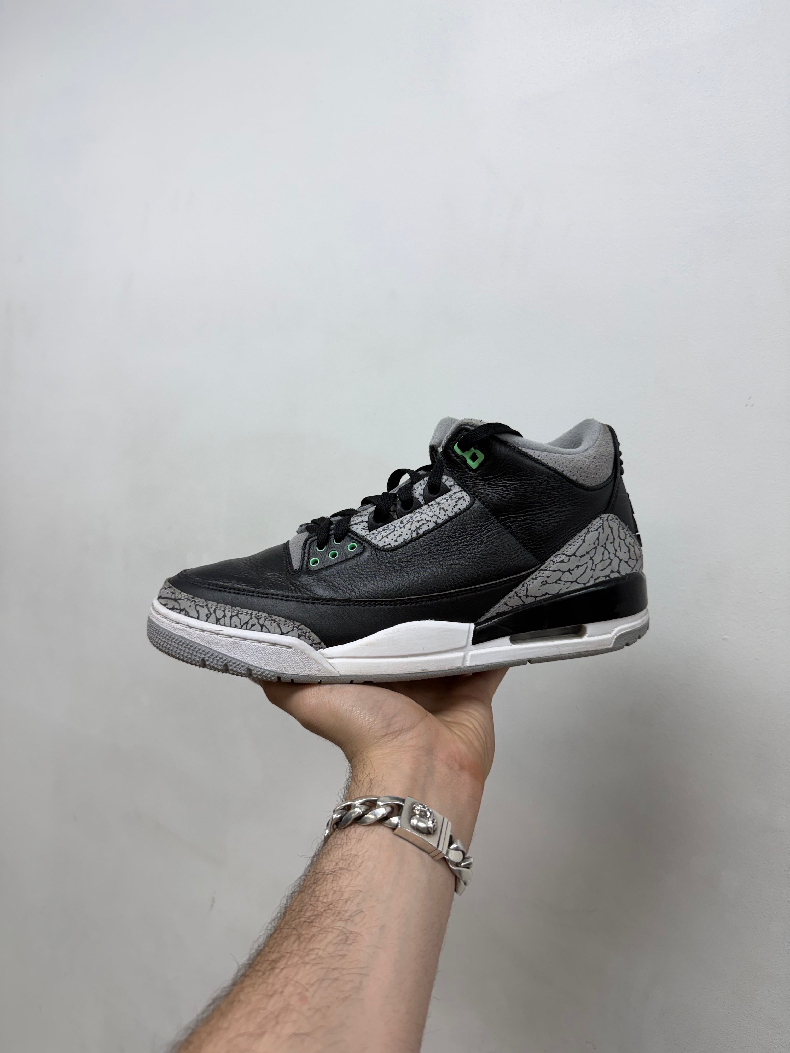 Jordan 3 Glow Green Sneakers