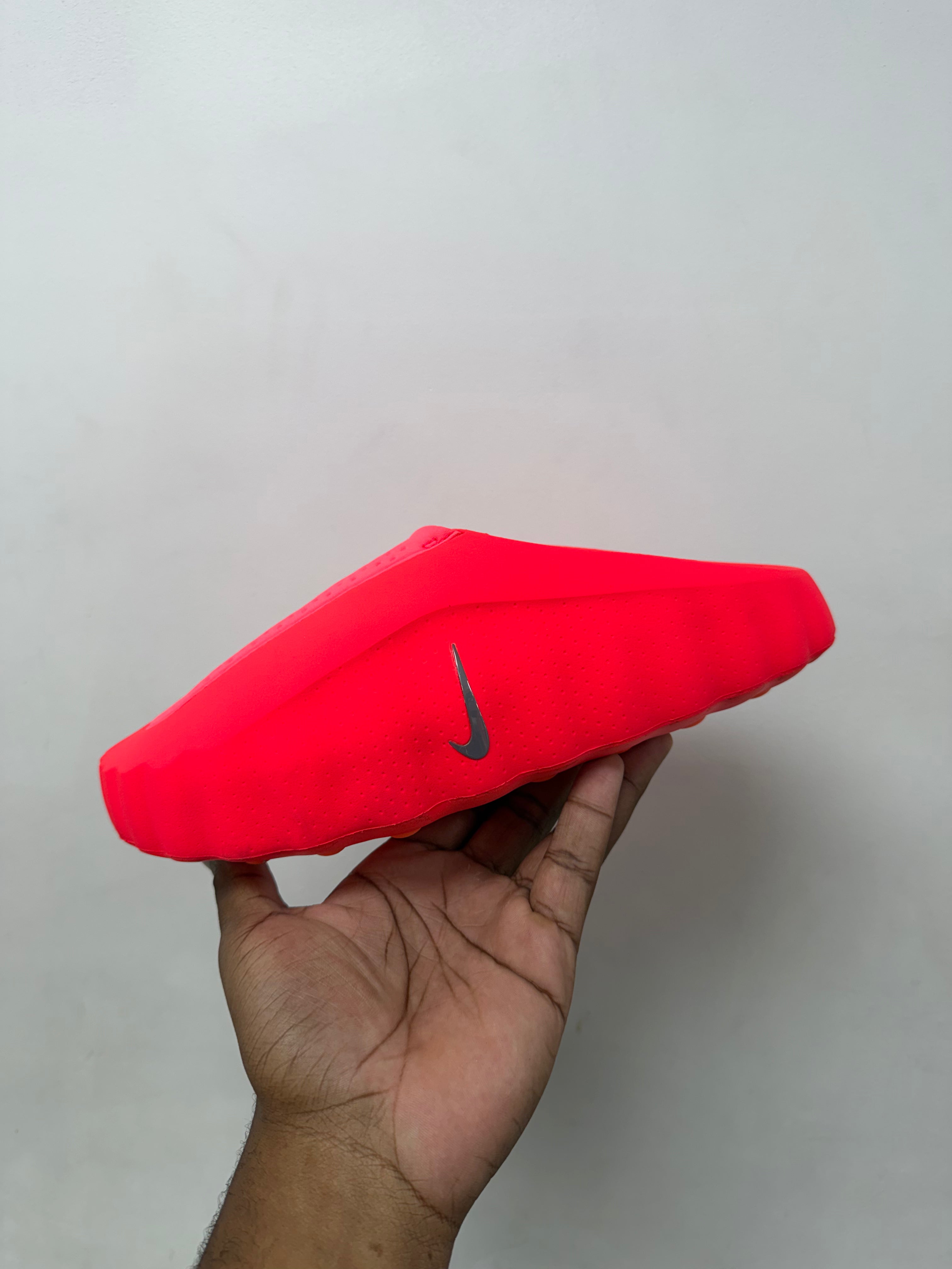 Nike Solar Crimson Mind 001 Sneakers