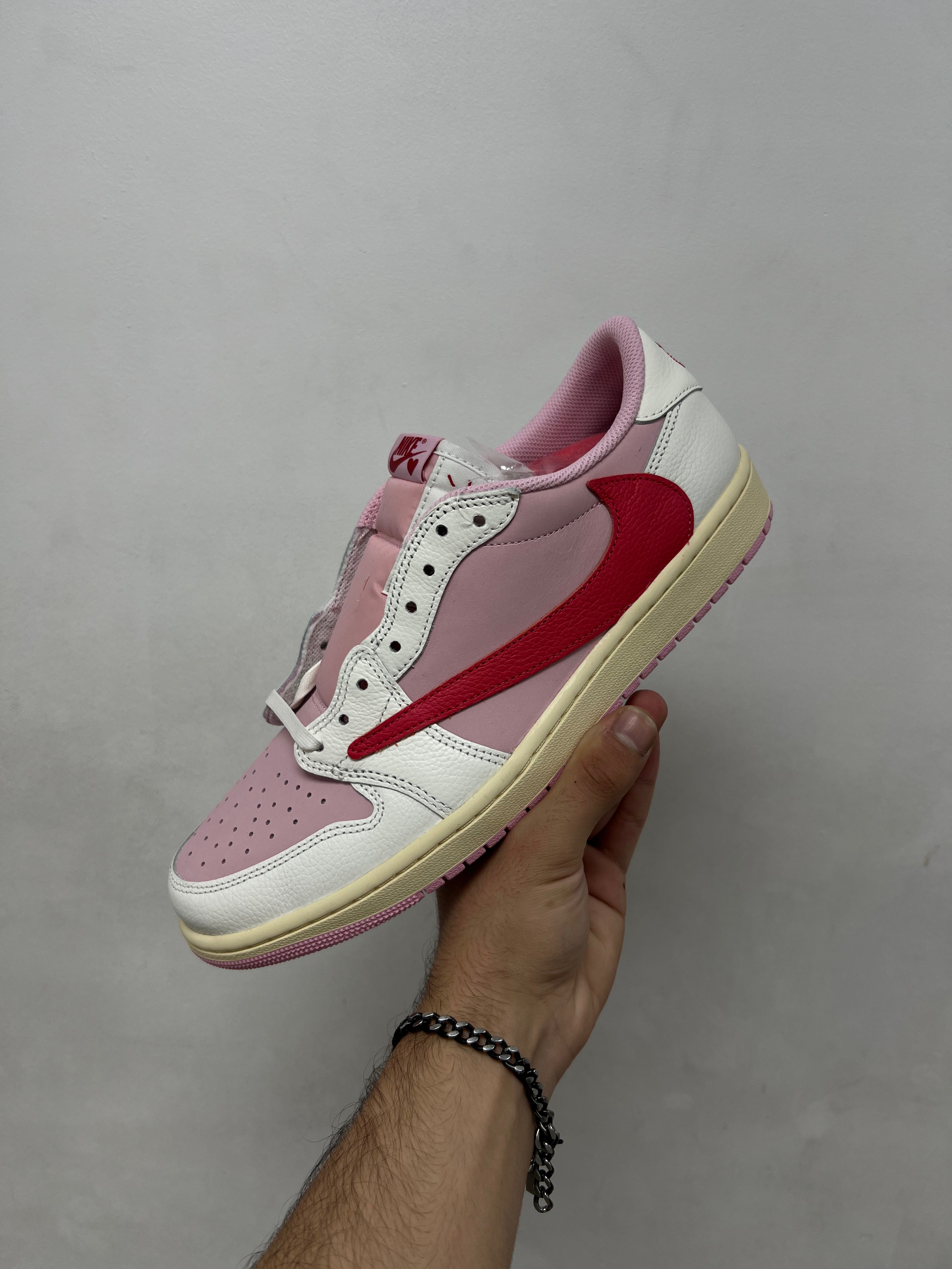 Jordan 1 Low Travis Scott Tropical Pink Sneakers
