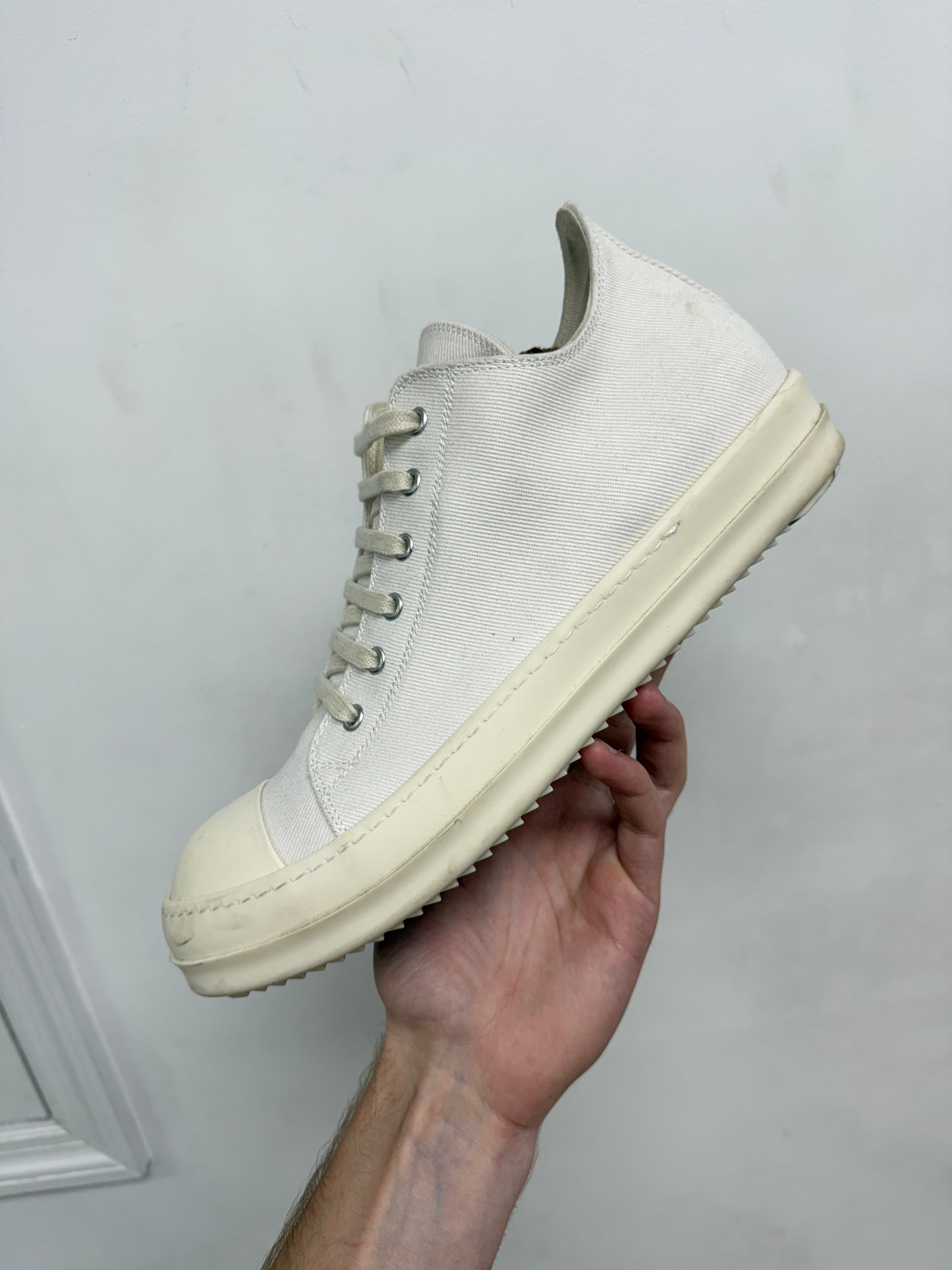 Rick Owens Cream Milk Ramone Low Sneakers