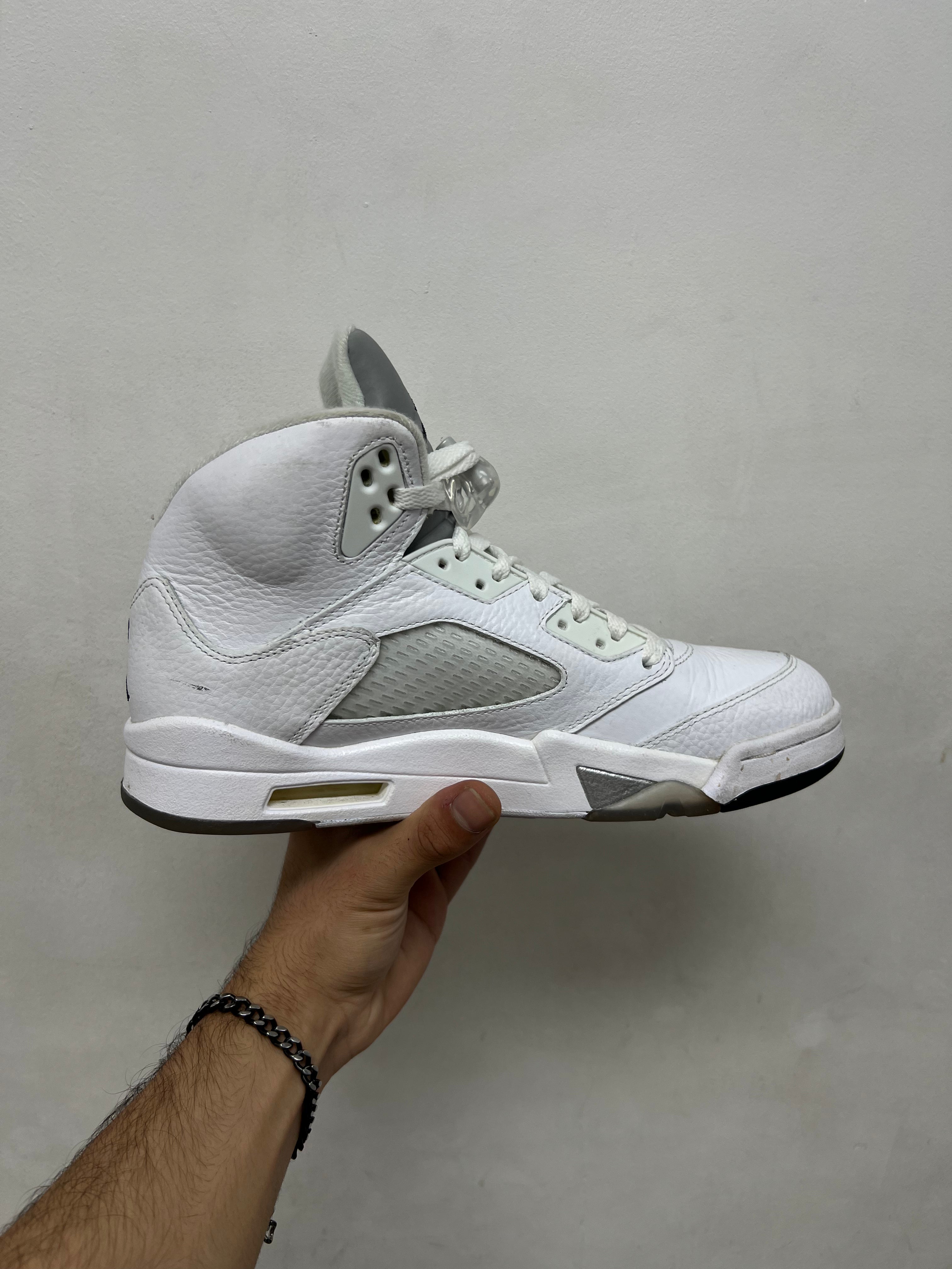 Jordan 5 White Metallic (2015) Sneakers