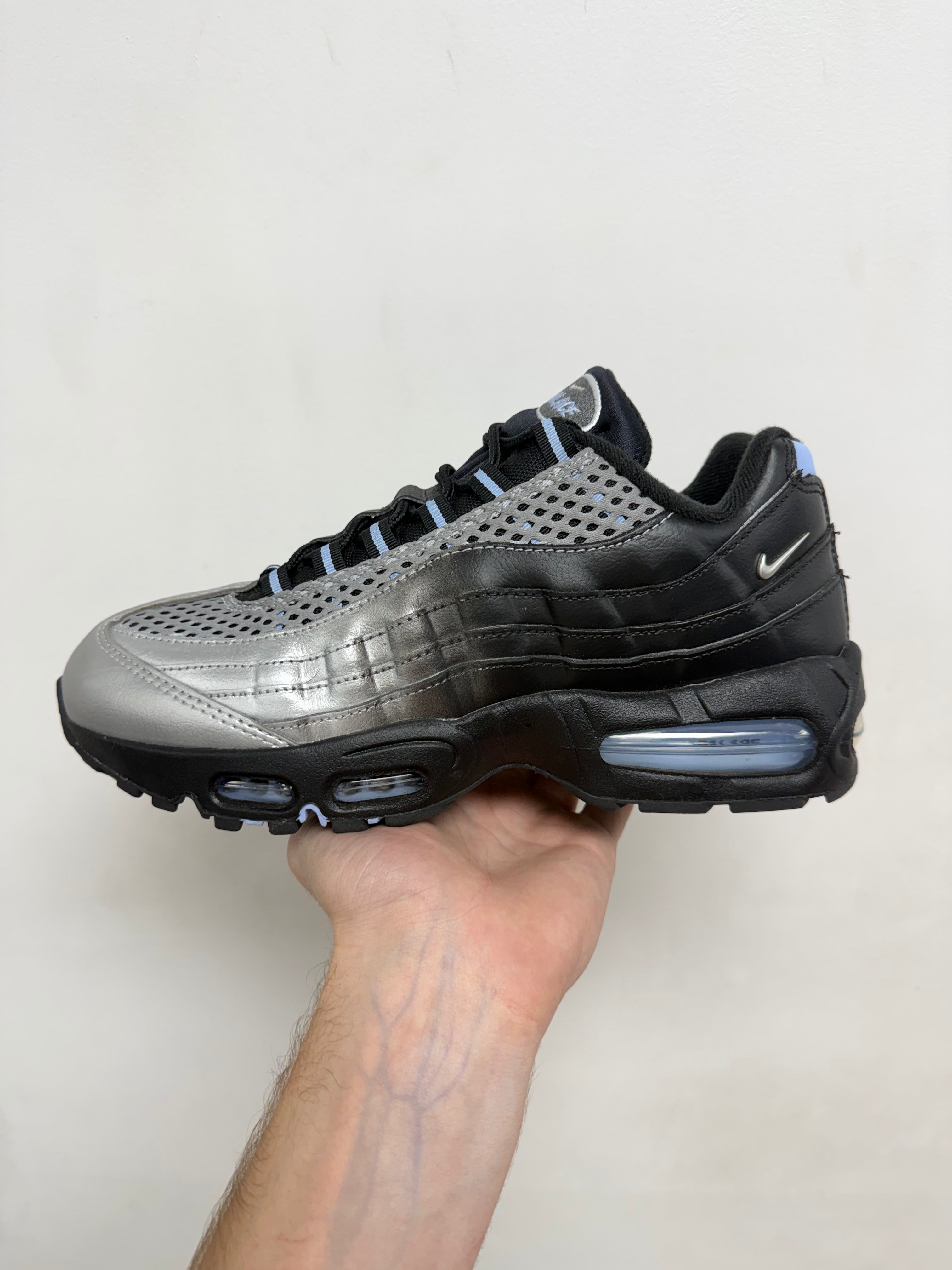 Nike Palace AM95 Sneakers