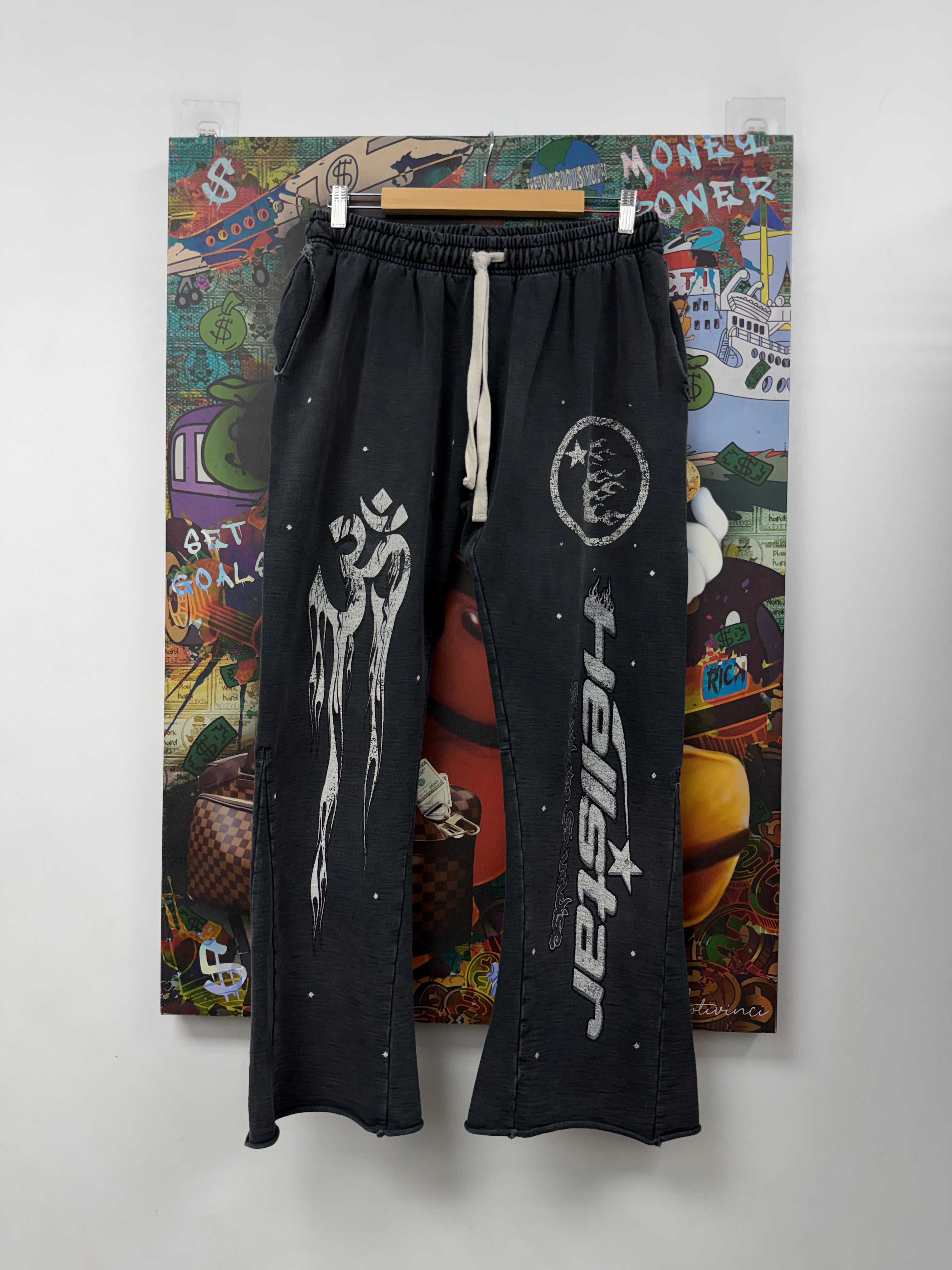 Hellstar Black Racer Sweats