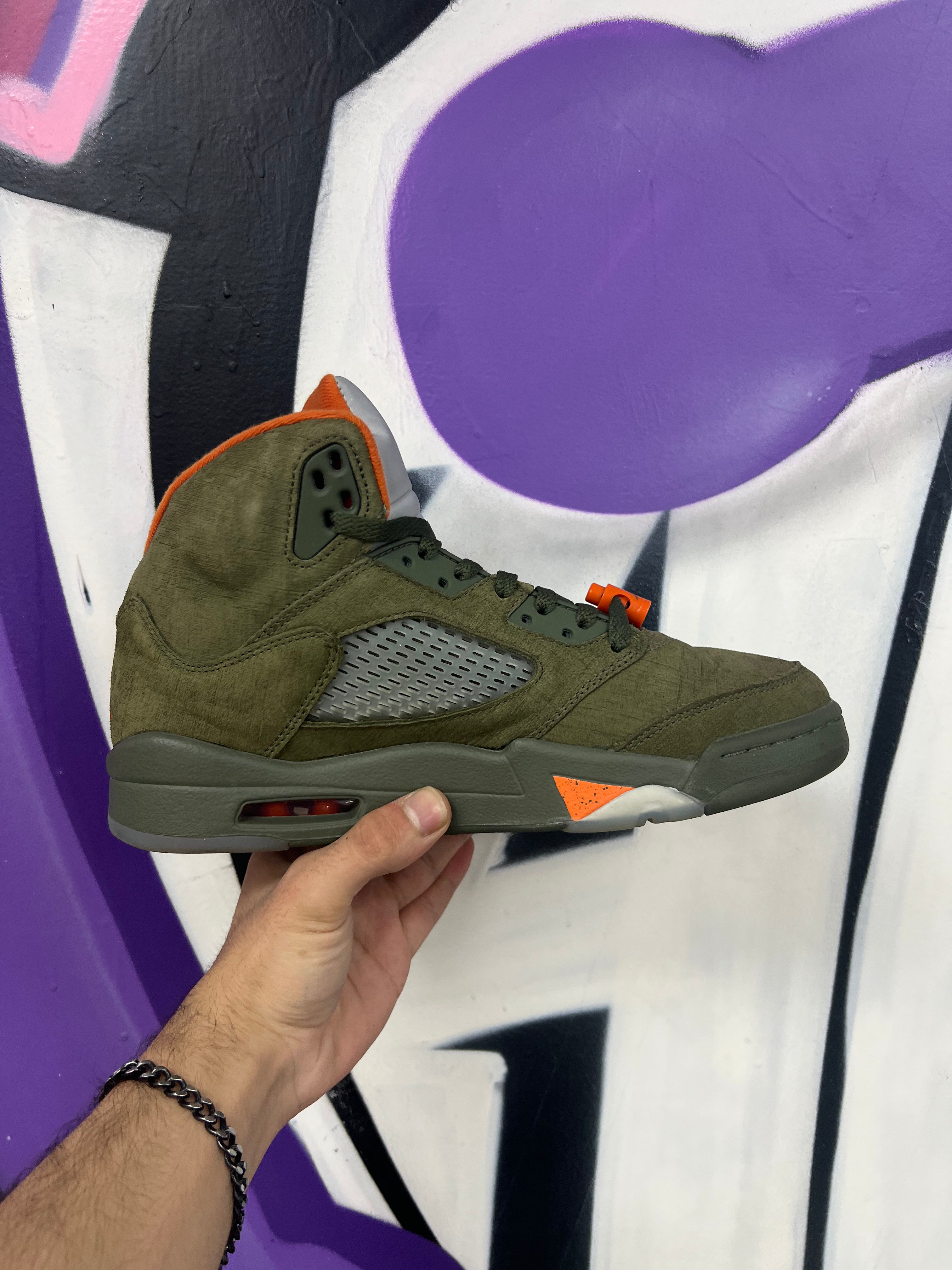 Jordan 5 Olive Sneakers
