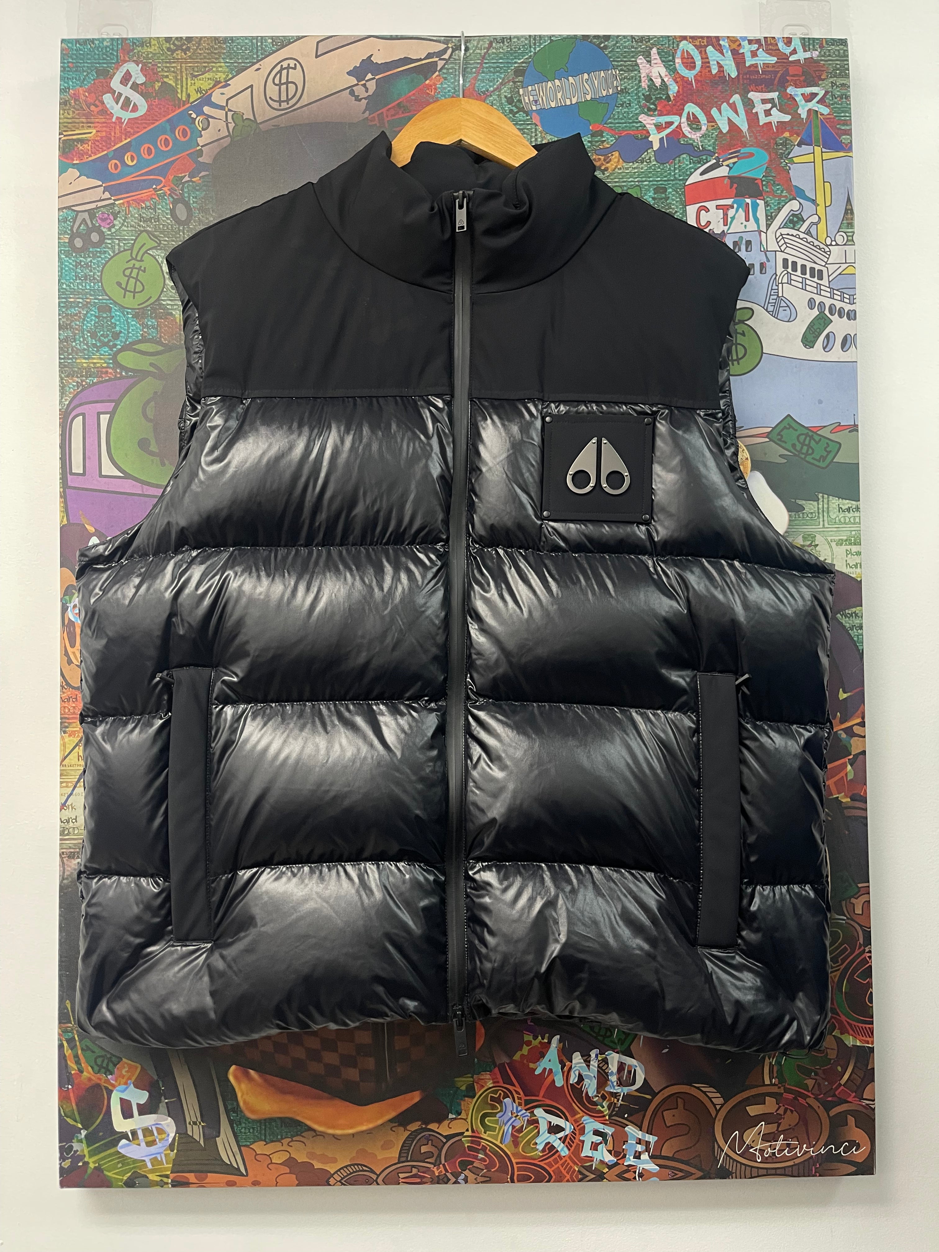 Moose Knuckles Black Tonal Puffer Vest