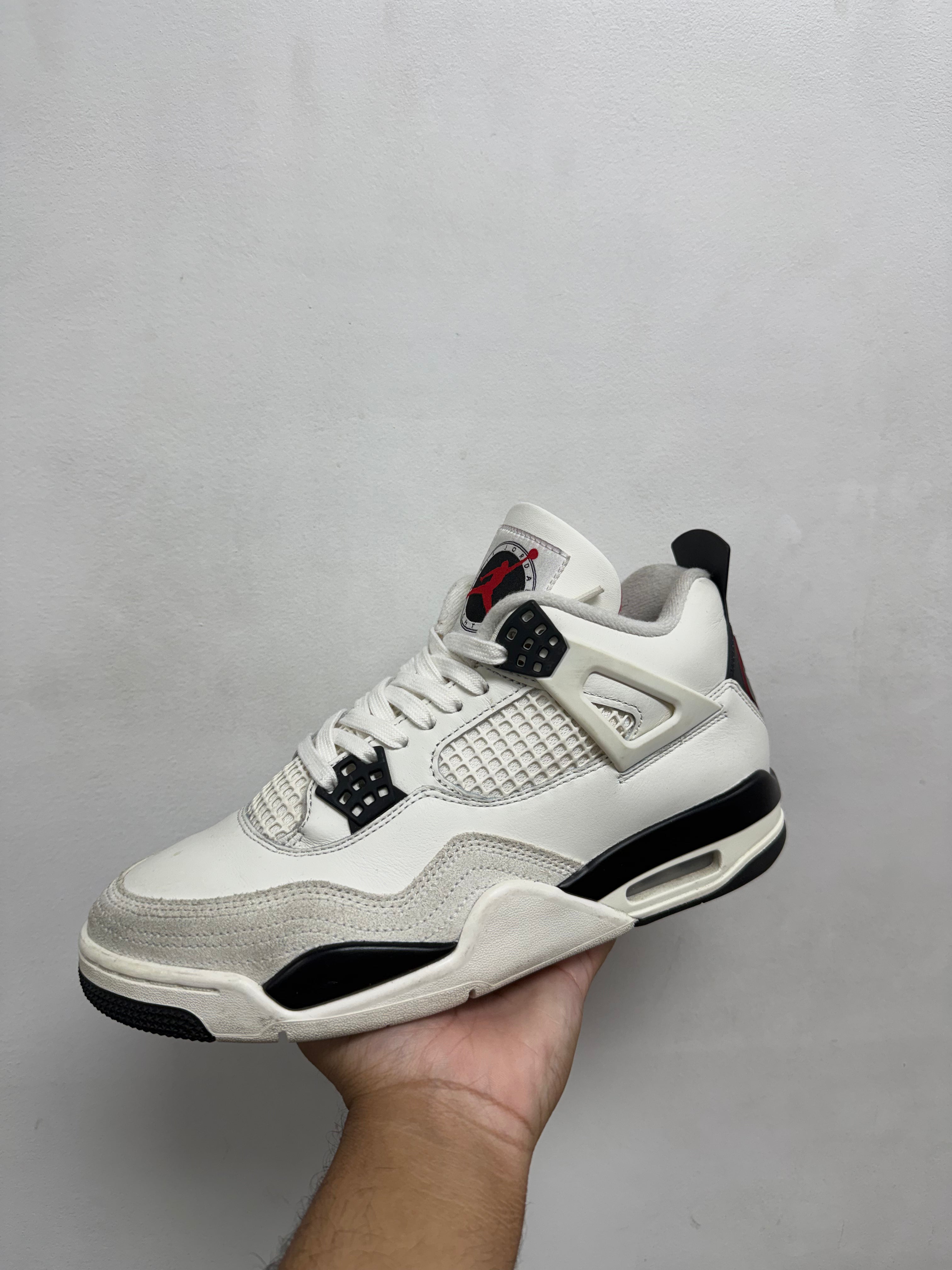 Jordan 4 Fight Club Sneakers