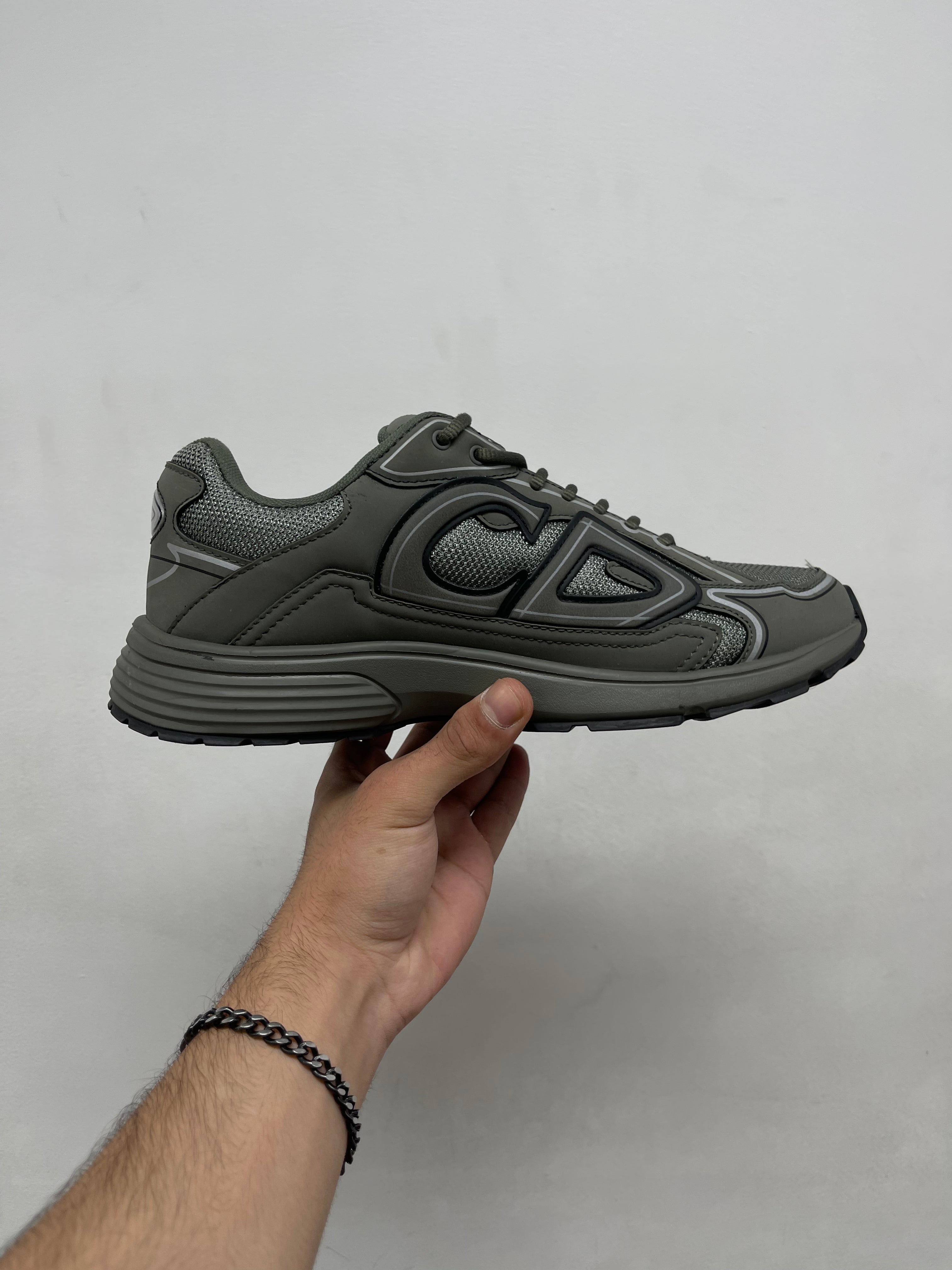 Dior Olive B30 Sneakers
