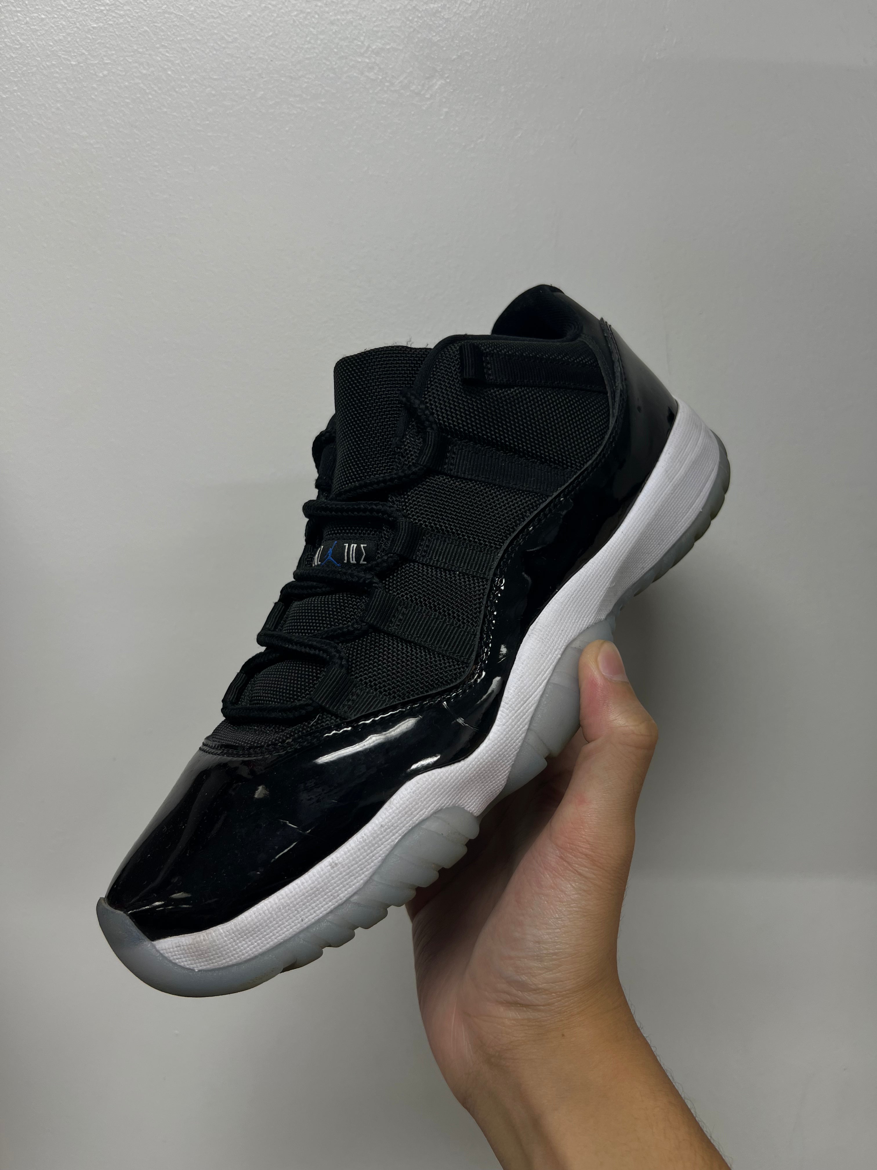 Jordan 11 Low Space Jam Sneakers