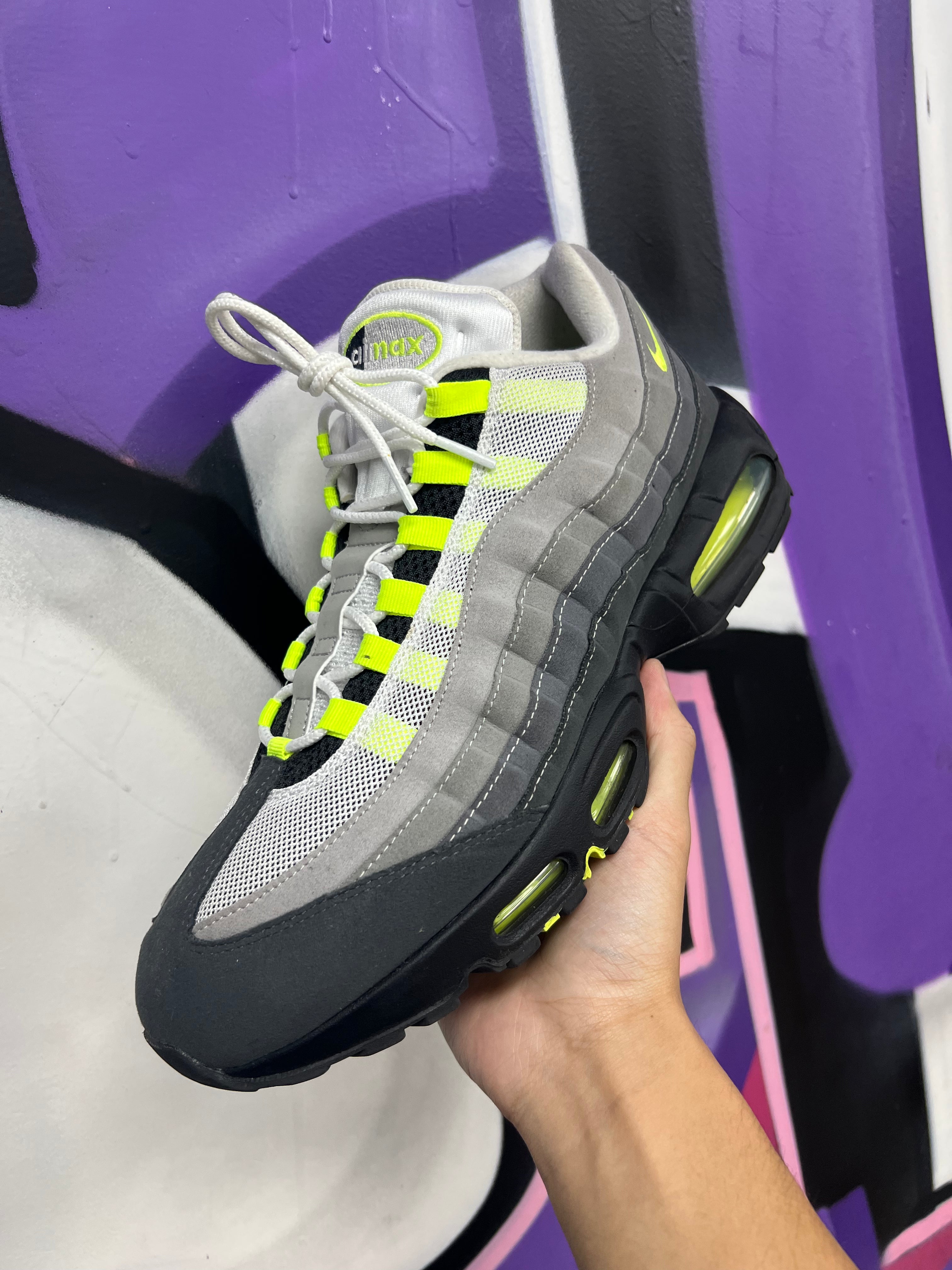Nike AM95 Neon Green Sneakers