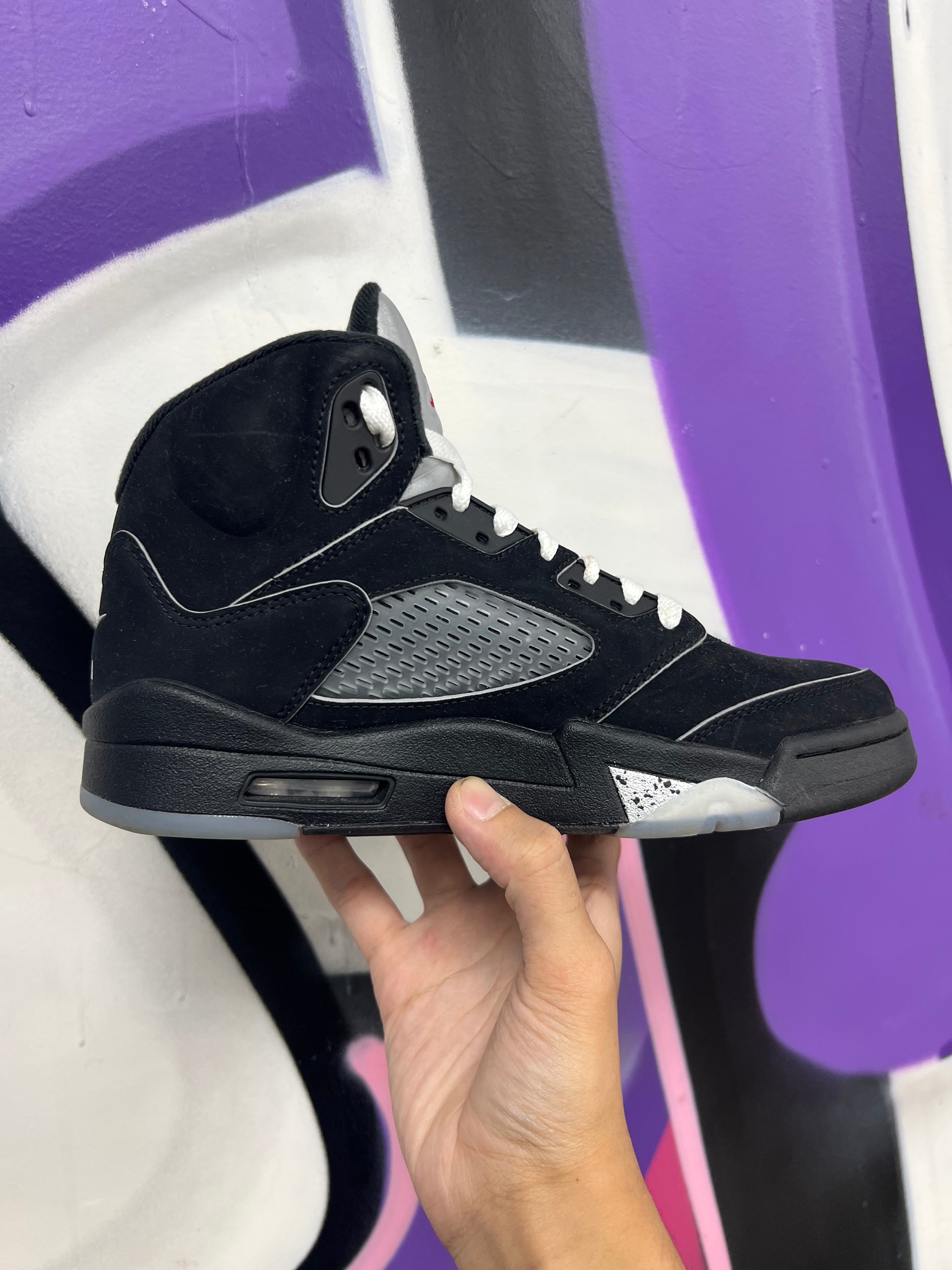 Jordan 5 Black Metallic Sneakers