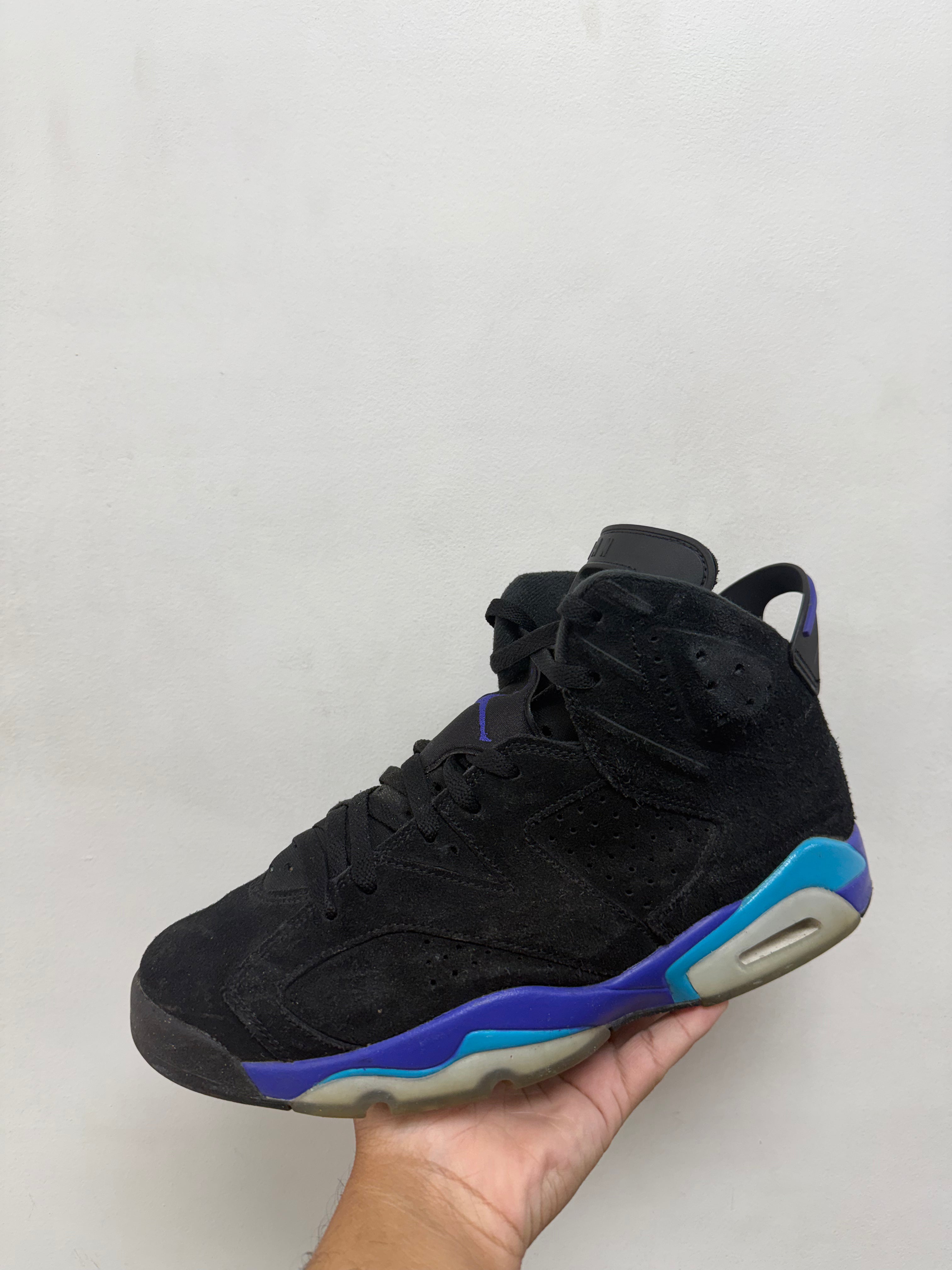 Jordan 6 Aqua Sneakers