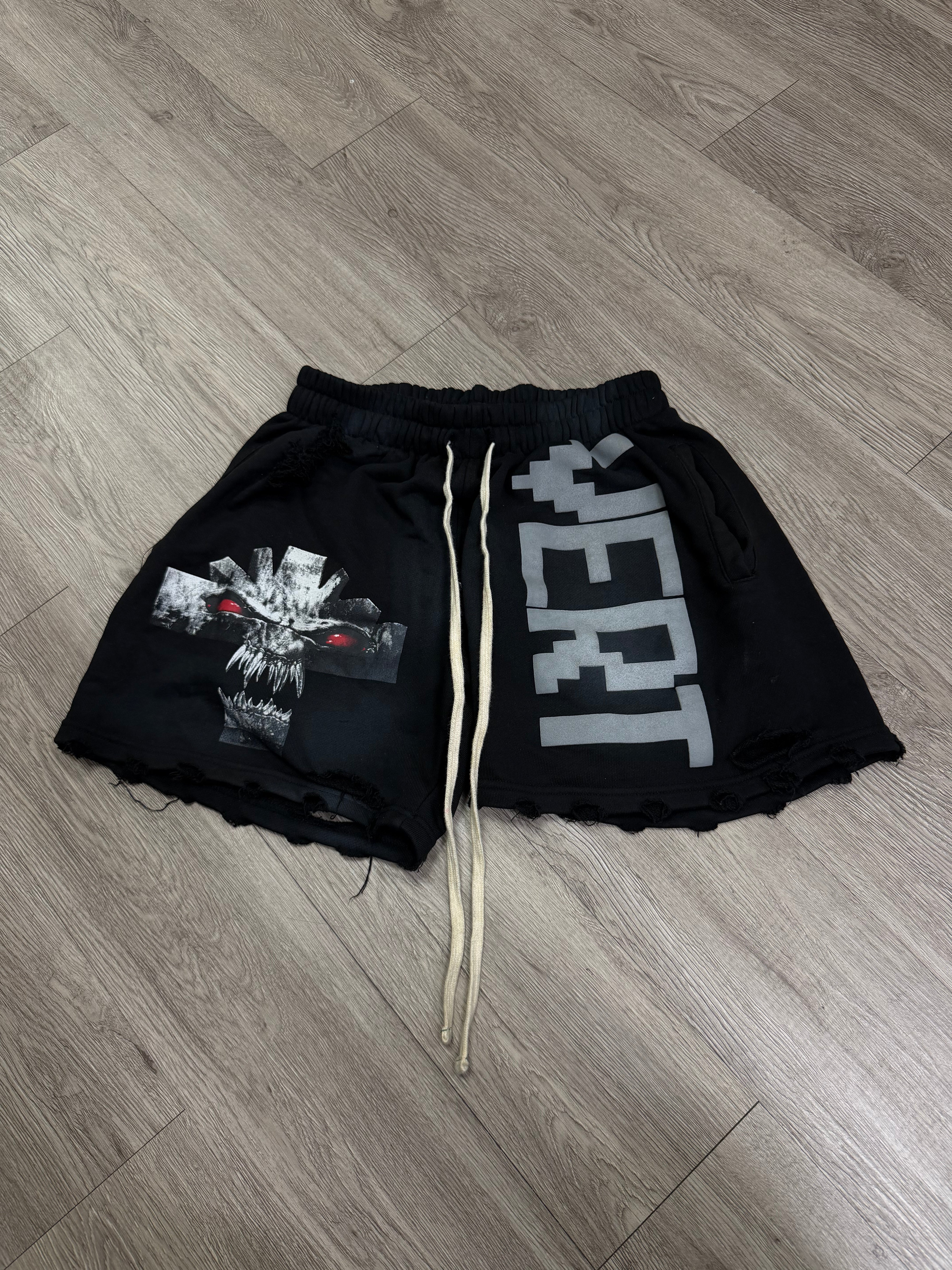 Vertabrae Black Vonster Shorts