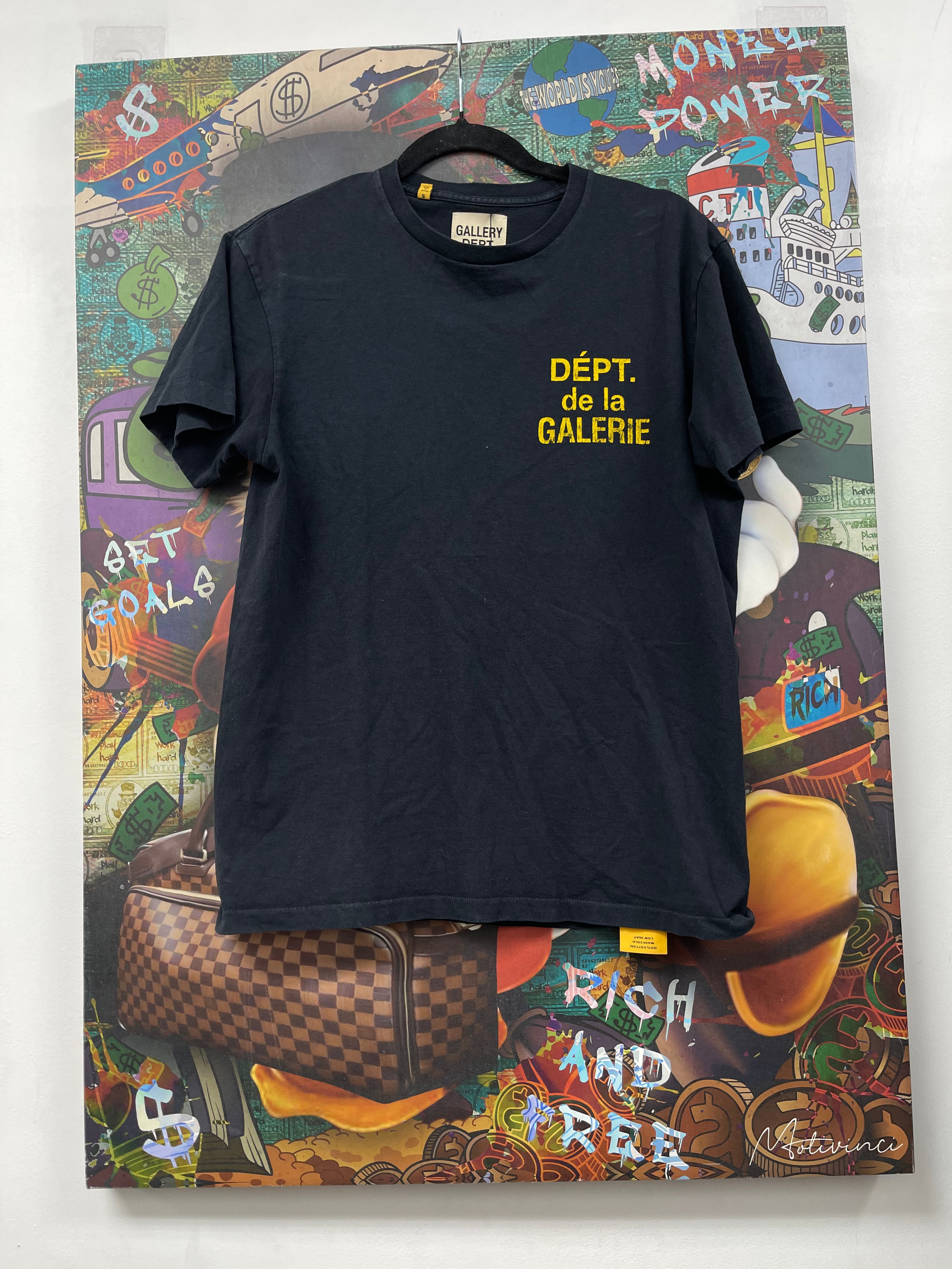 Gallery Dept Navy Yellow Souvenir Tee