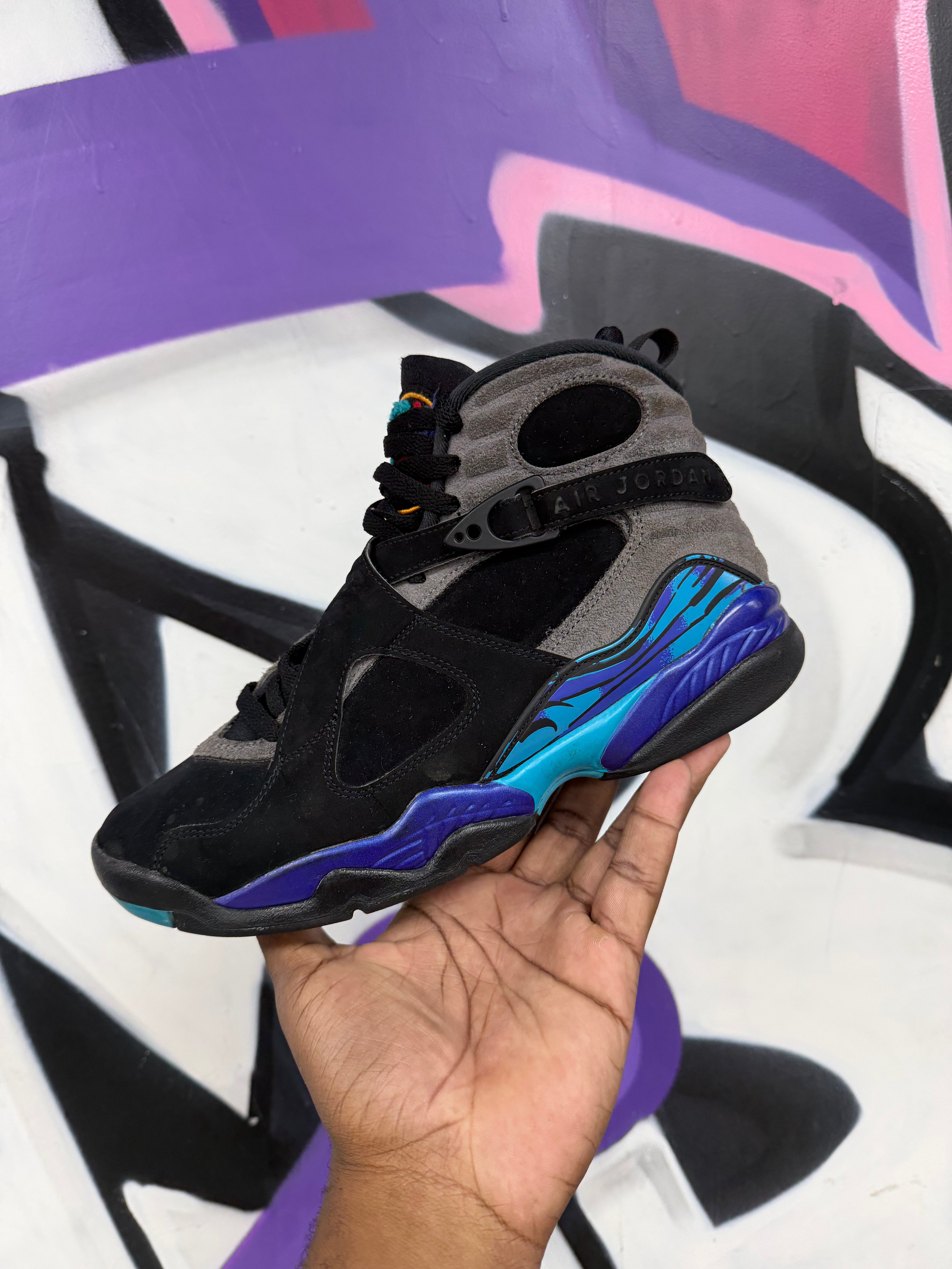 Jordan 8 Aqua Sneakers