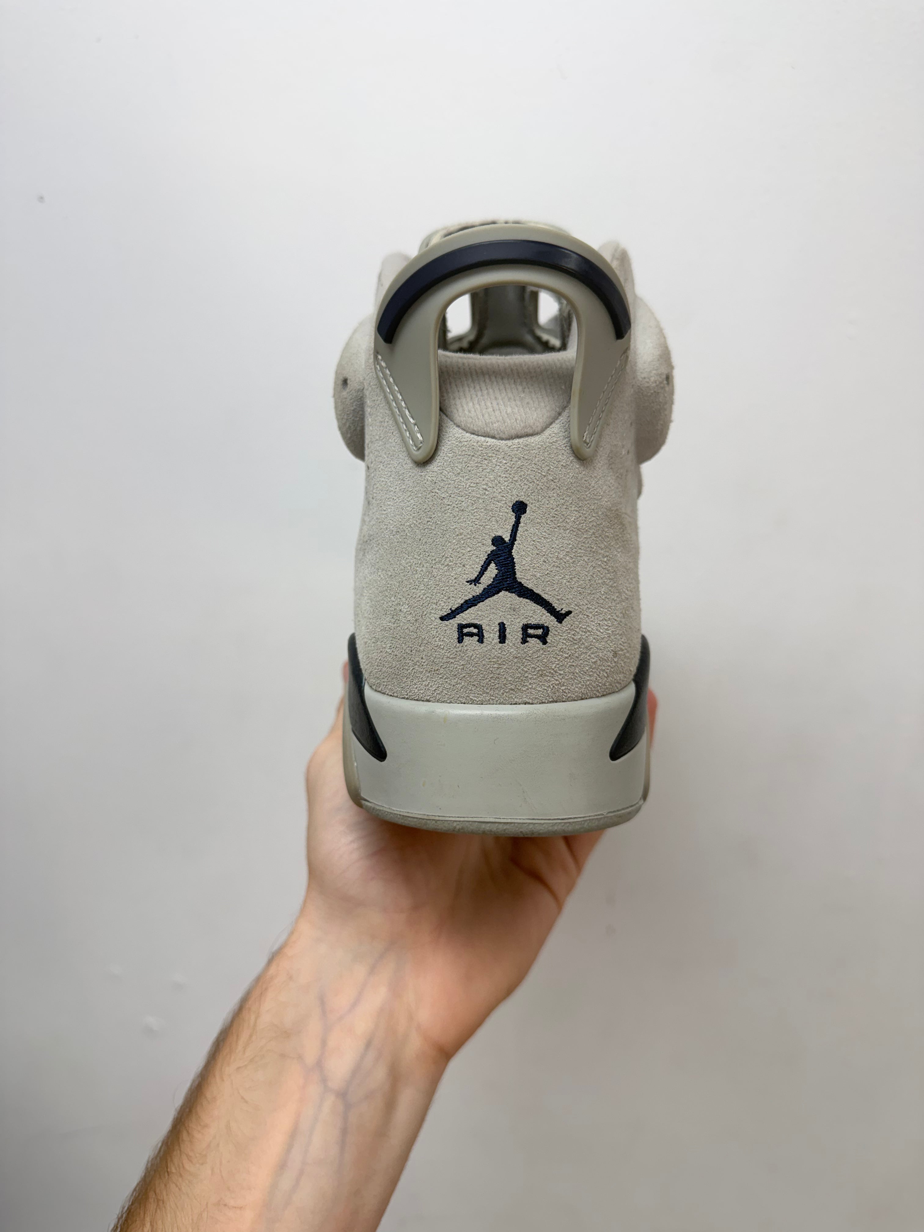 Jordan 6 Georgetown Sneakers