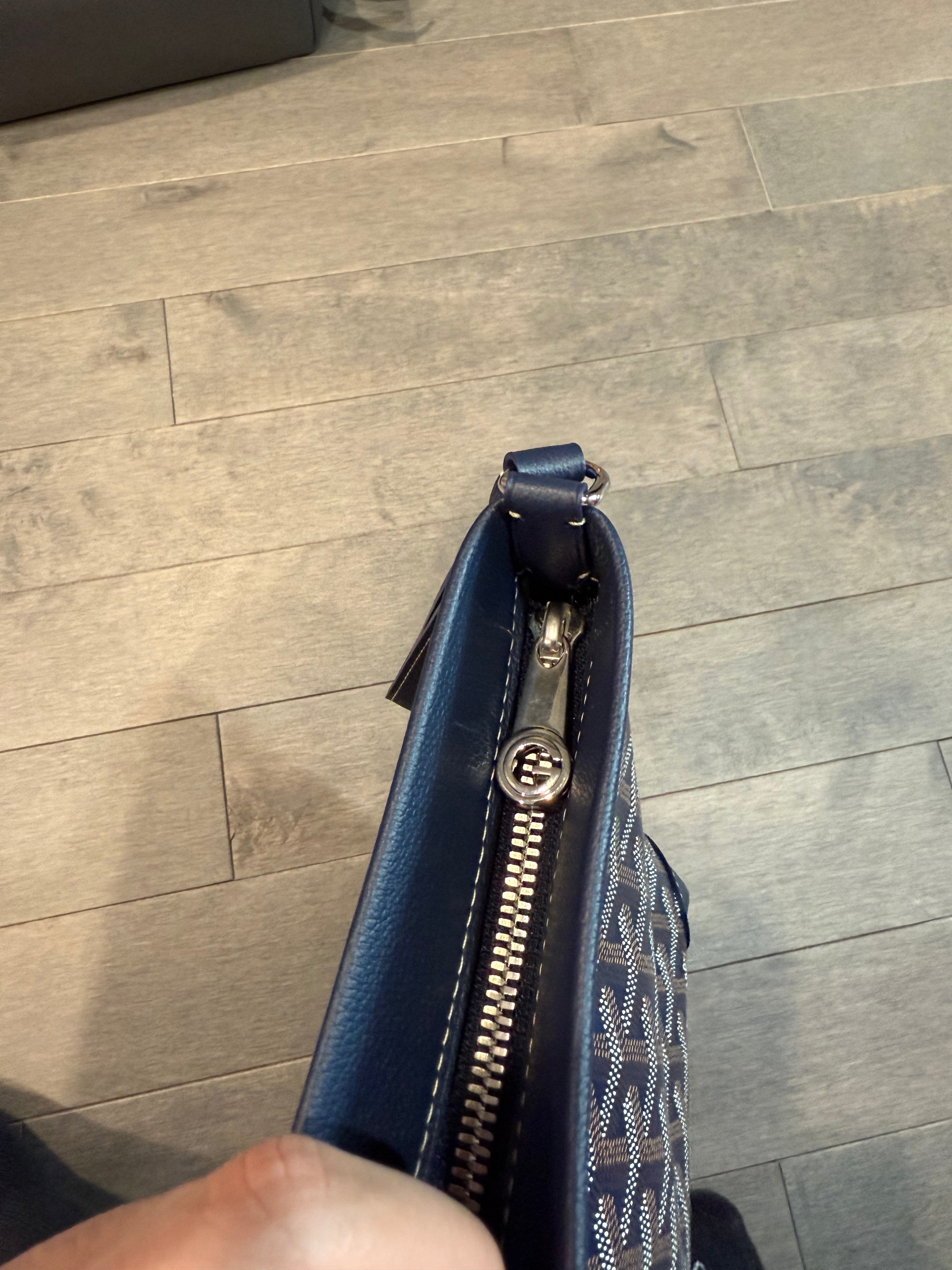 Goyard Navy Pouch New OS