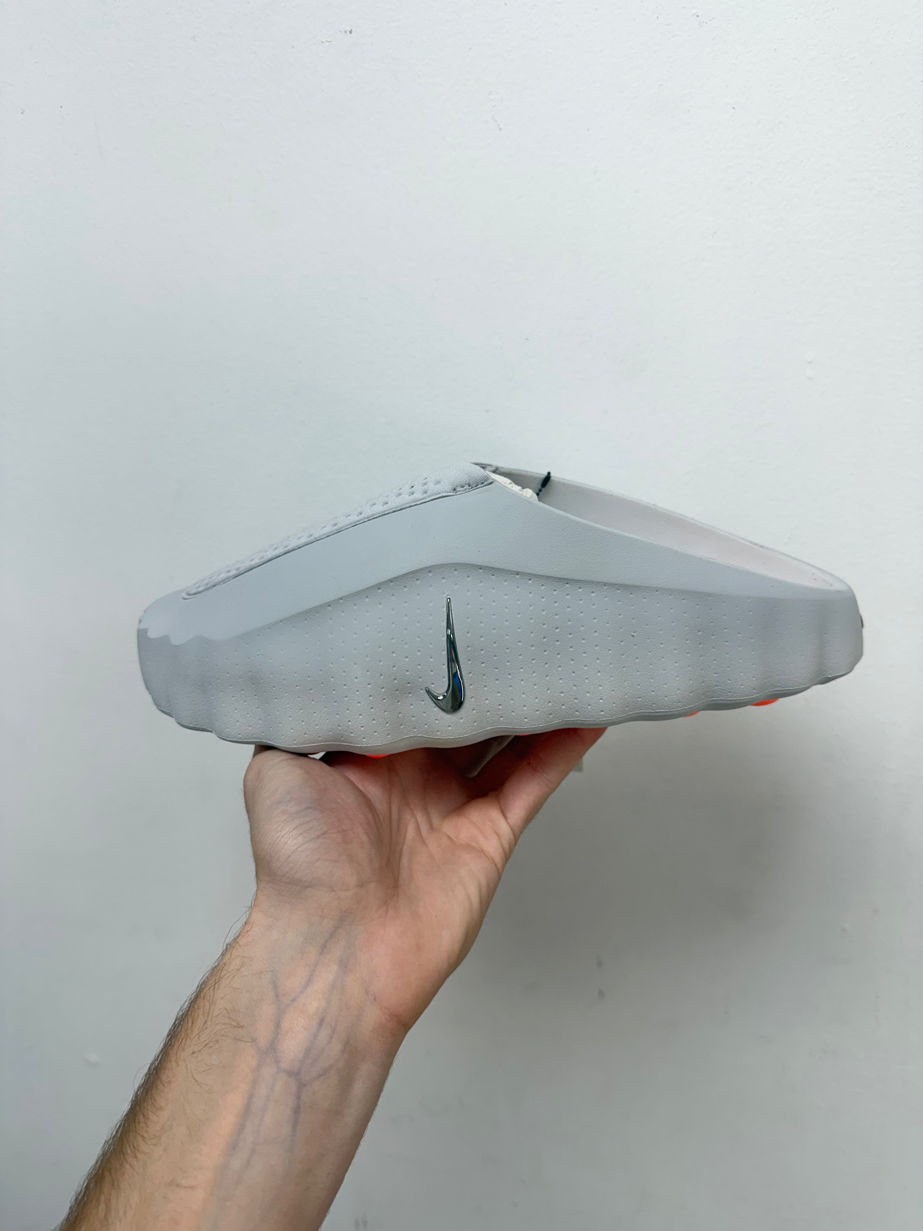 Nike Mind 001 Light Smoke Grey Slides