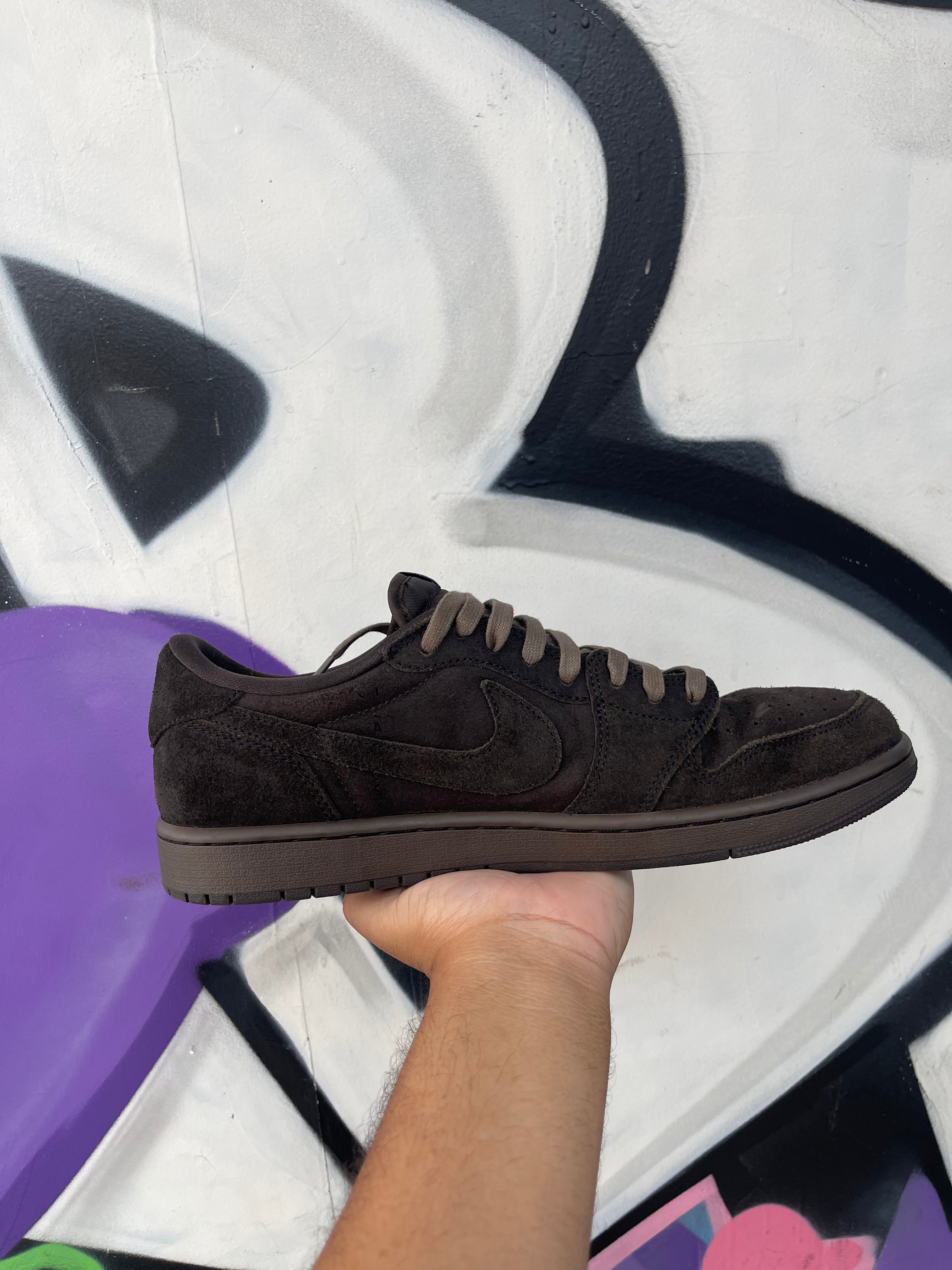 Jordan 1 Low Travis Scott Velvet Sneakers